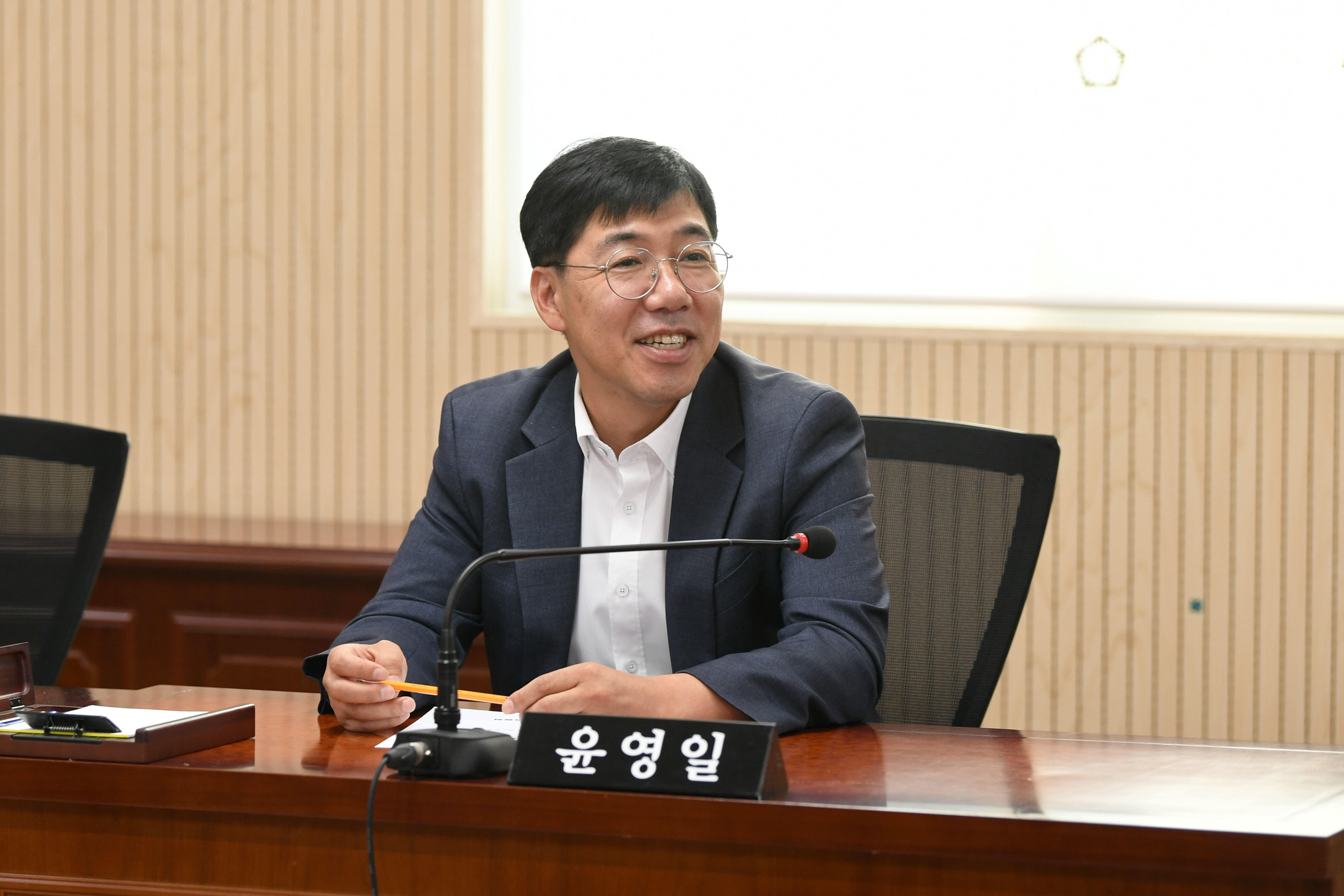 제290회 임시회 폐회중 운영위원회 회의 첨부이미지 : 20240826 제290회 임시회 폐회 중 운영위원회 회의 (6).jpg