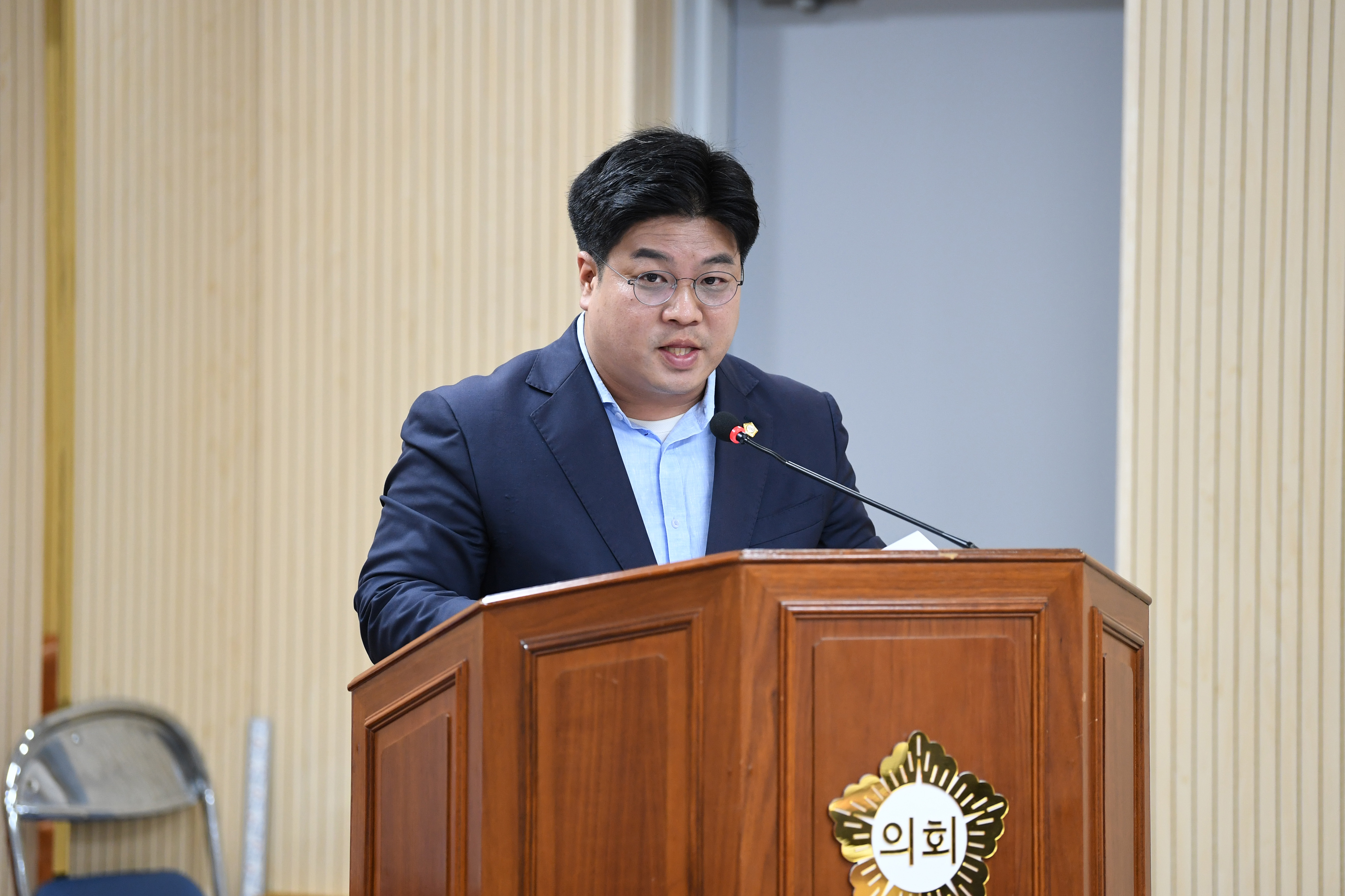 제297회 제1차 정례회 운영위원회 회의 첨부이미지 : 20250613 제297회 제1차정례회 운영위원회 회의(안건심사 및 _24 결산안 예비심사) (2).jpg