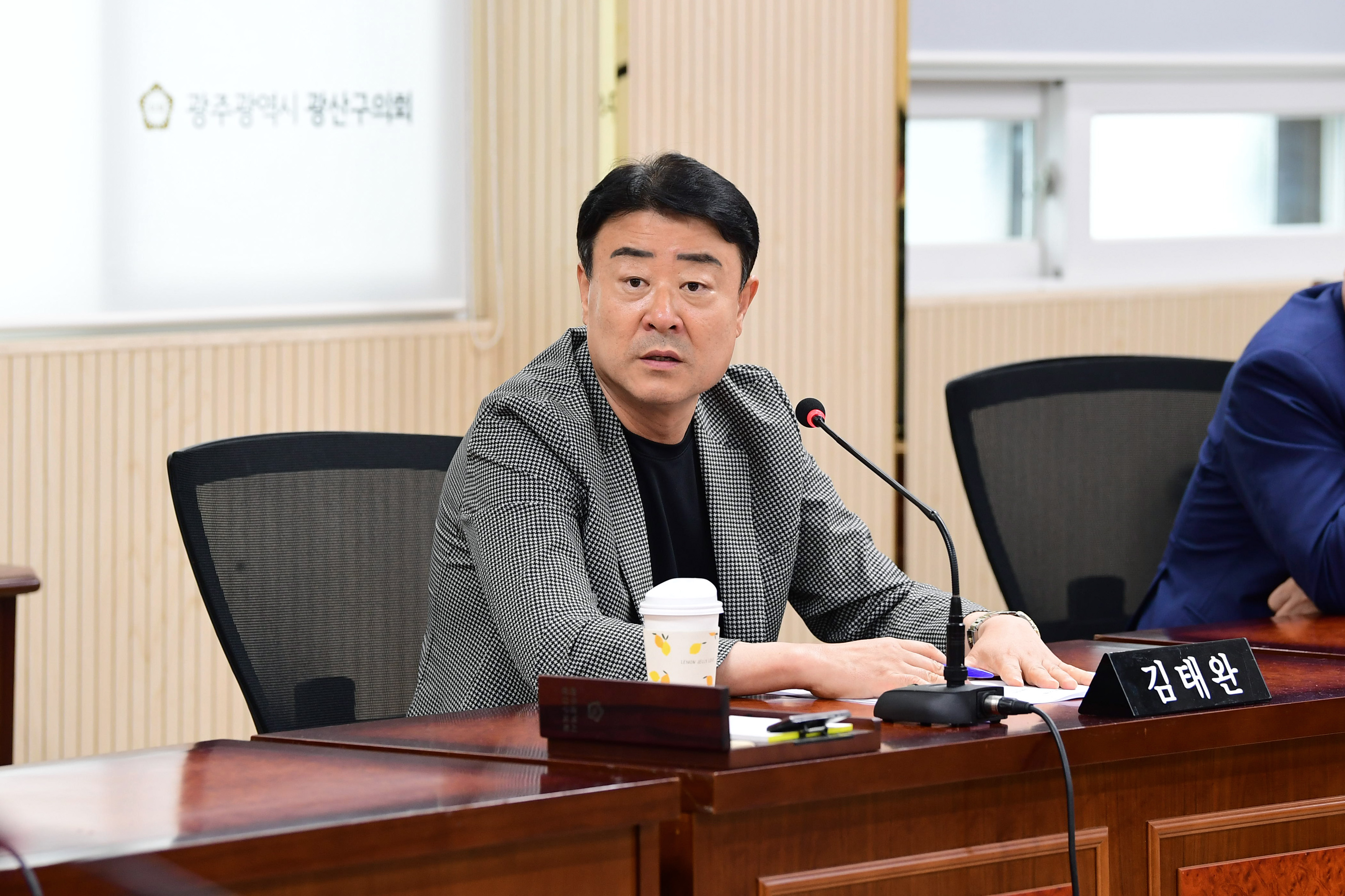 제299회 임시회 운영위원회 회의 첨부이미지 : 20250912 제299회 임시회 운영위원회 회의(안건심사) (19).jpg