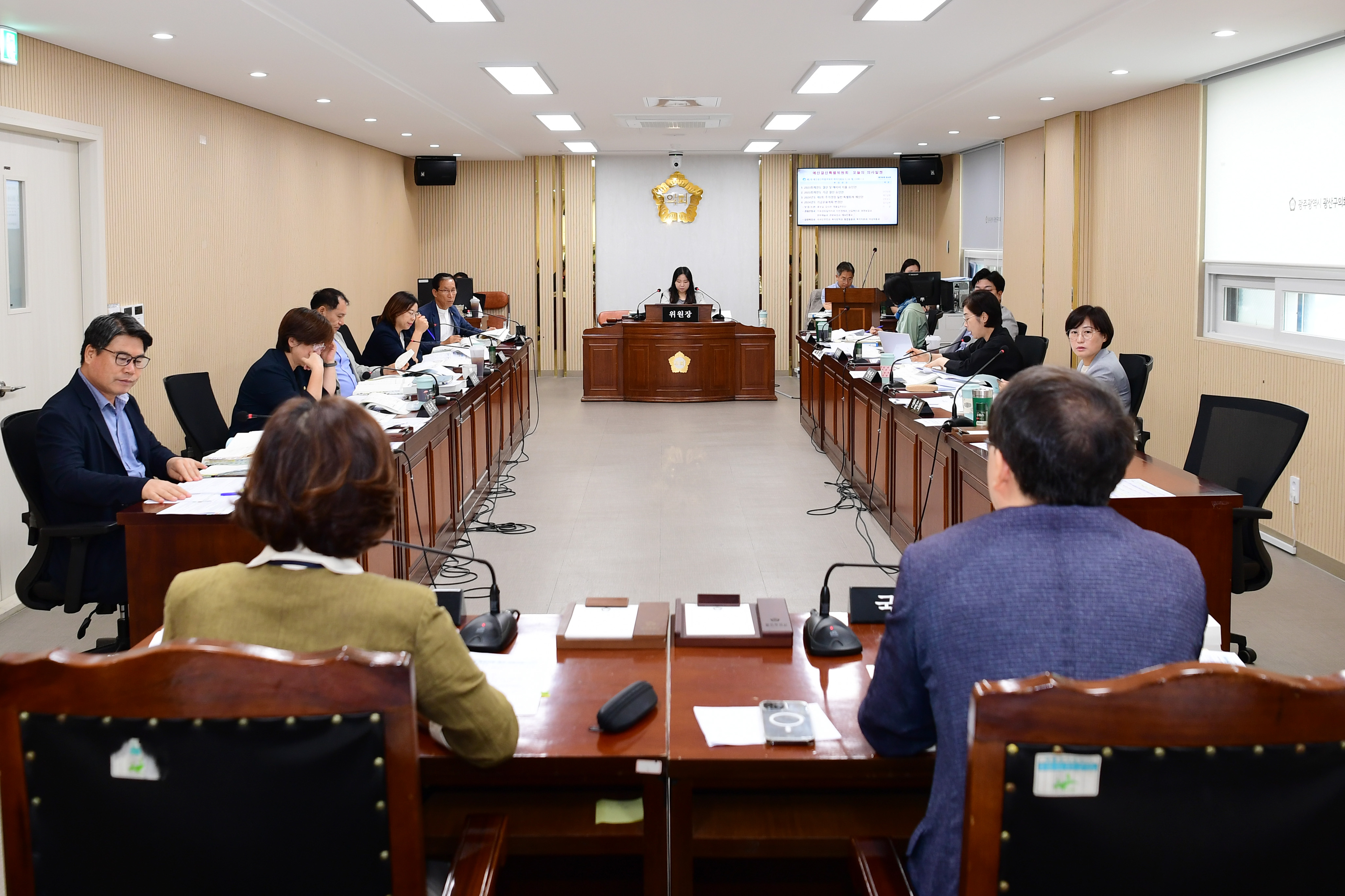 제288회 제1차 정례회 예산결산특별위원회 회의 첨부이미지 : 20240624 제288회 제1차 정례회 예산결산특별위원회 회의 (51).jpg