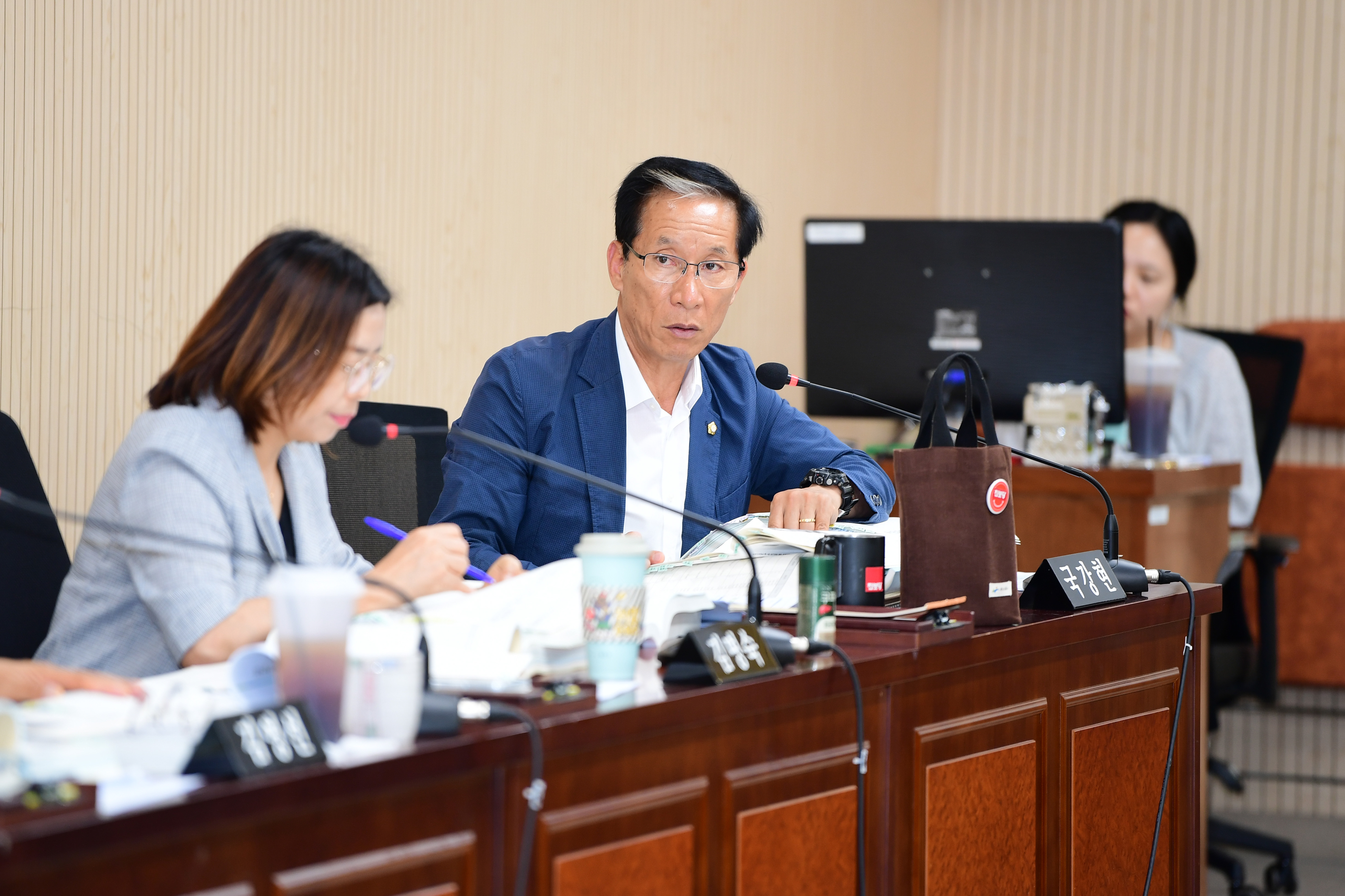 제288회 제1차 정례회 예산결산특별위원회 회의 첨부이미지 : 20240625 제288회 제1차 정례회 예산결산특별위원회 회의 (3).jpg