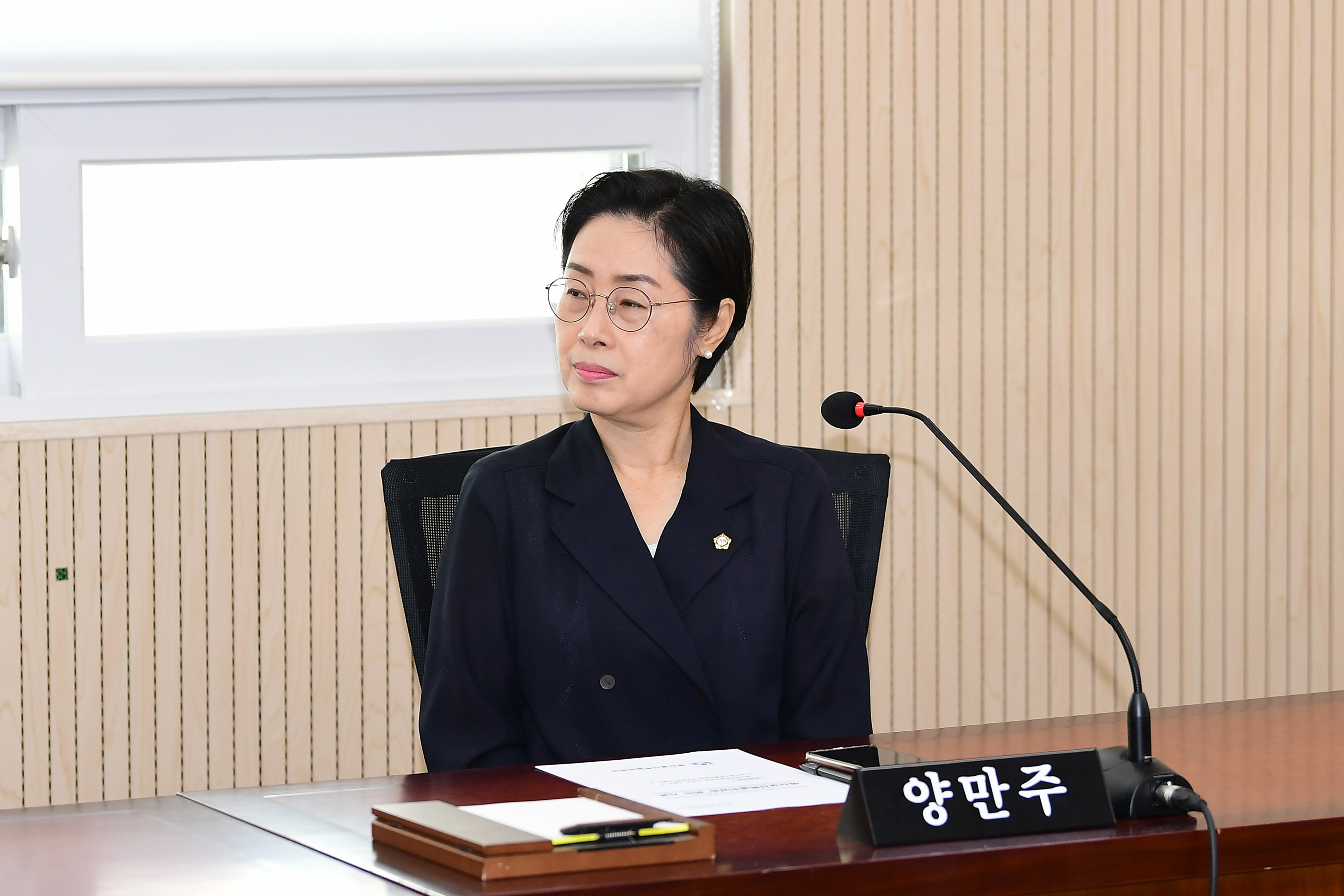 제280회 제1차정례회 폐회 중 예산결산특별위원회 첨부이미지 : 20230706 제280회 제1차정례회 폐회 중 예산결산특별위원회(위원장,부위원장 선출) (10).JPG