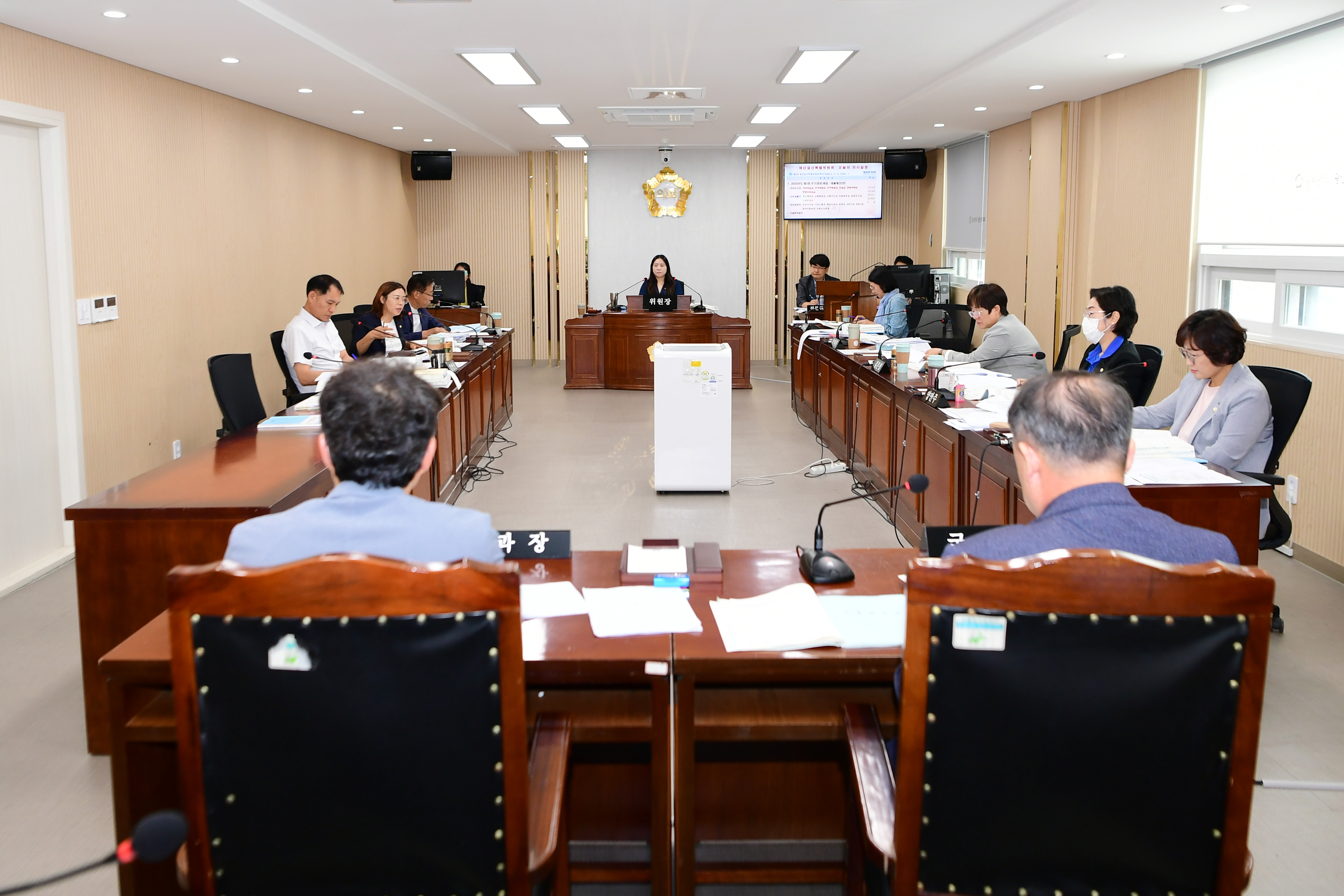 제282회 임시회 중 예산결산특별위원회 회의 첨부이미지 : 20230915 제282회 임시회 중 예산결산특별위원회 회의(추경 심사) (1).jpg