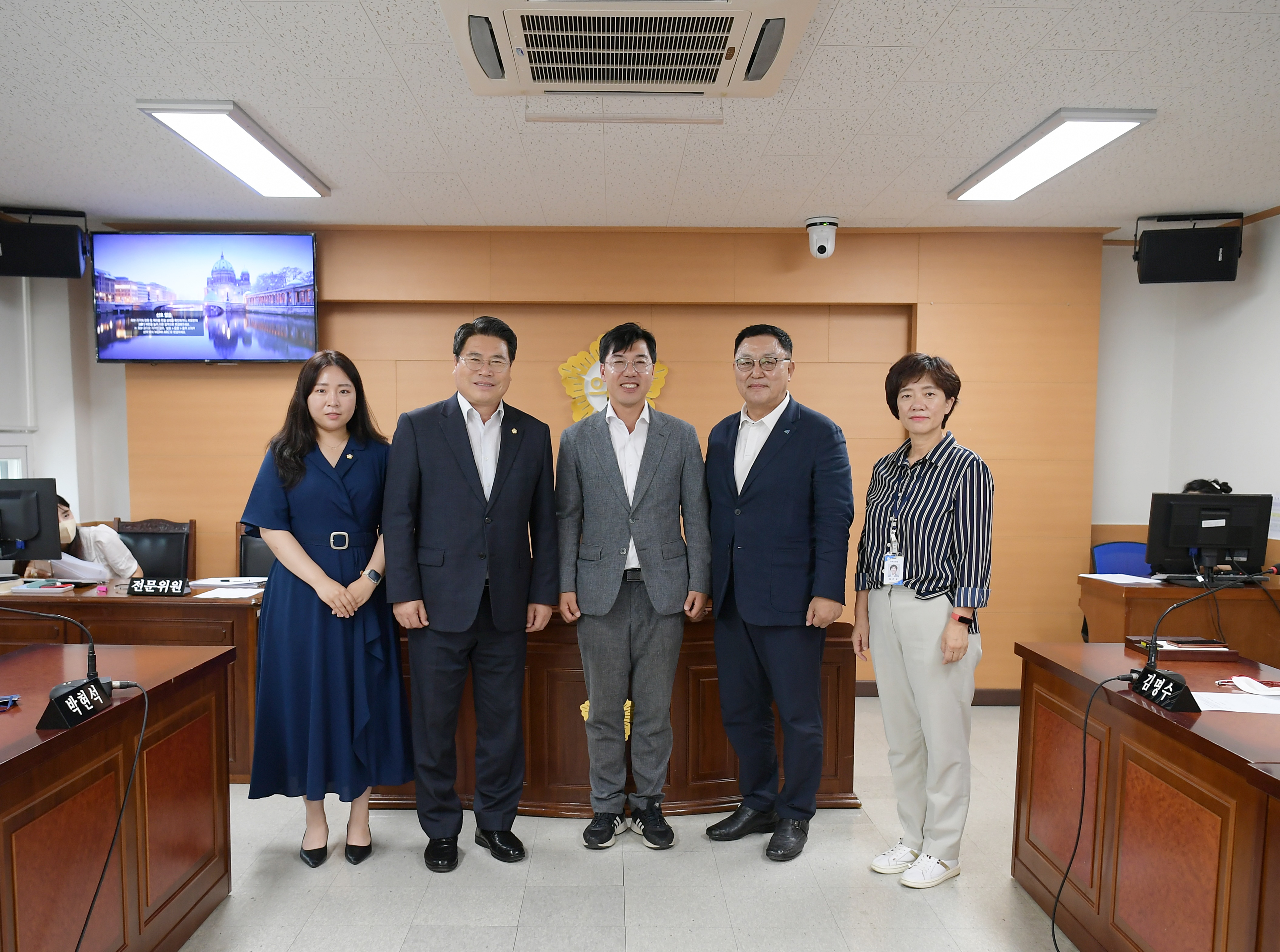  제272회 임시회 시민안전위원회 회의 첨부이미지 : 20220706 제272회 임시회 시민안전위원회 회의(부위원장 선출) (5).JPG