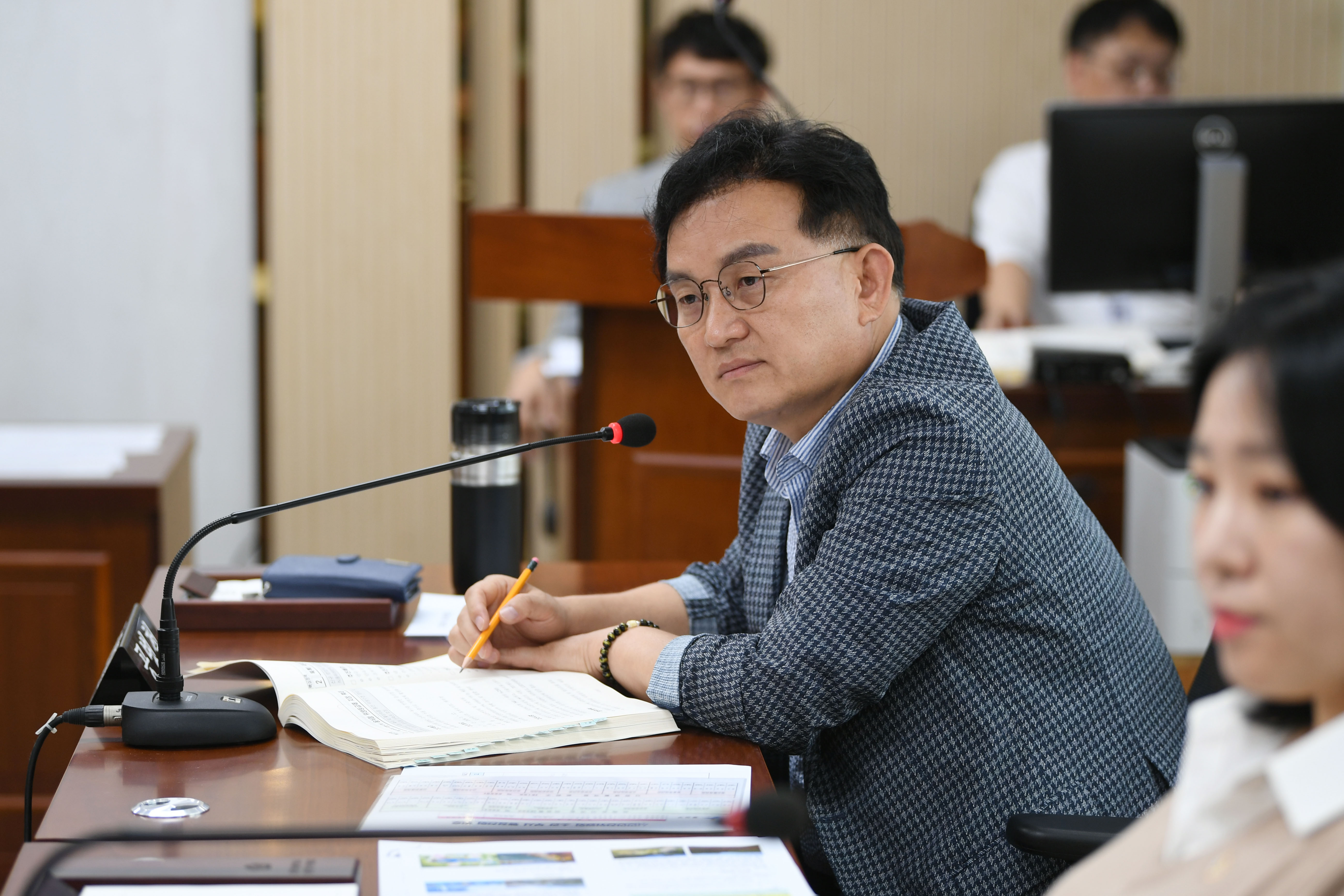 제292회 임시회 시민안전위원회 회의 첨부이미지 : 20241018 제292회 임시회 시민안전위원회 회의('24 행정사무처리상황 청취) (19).jpg