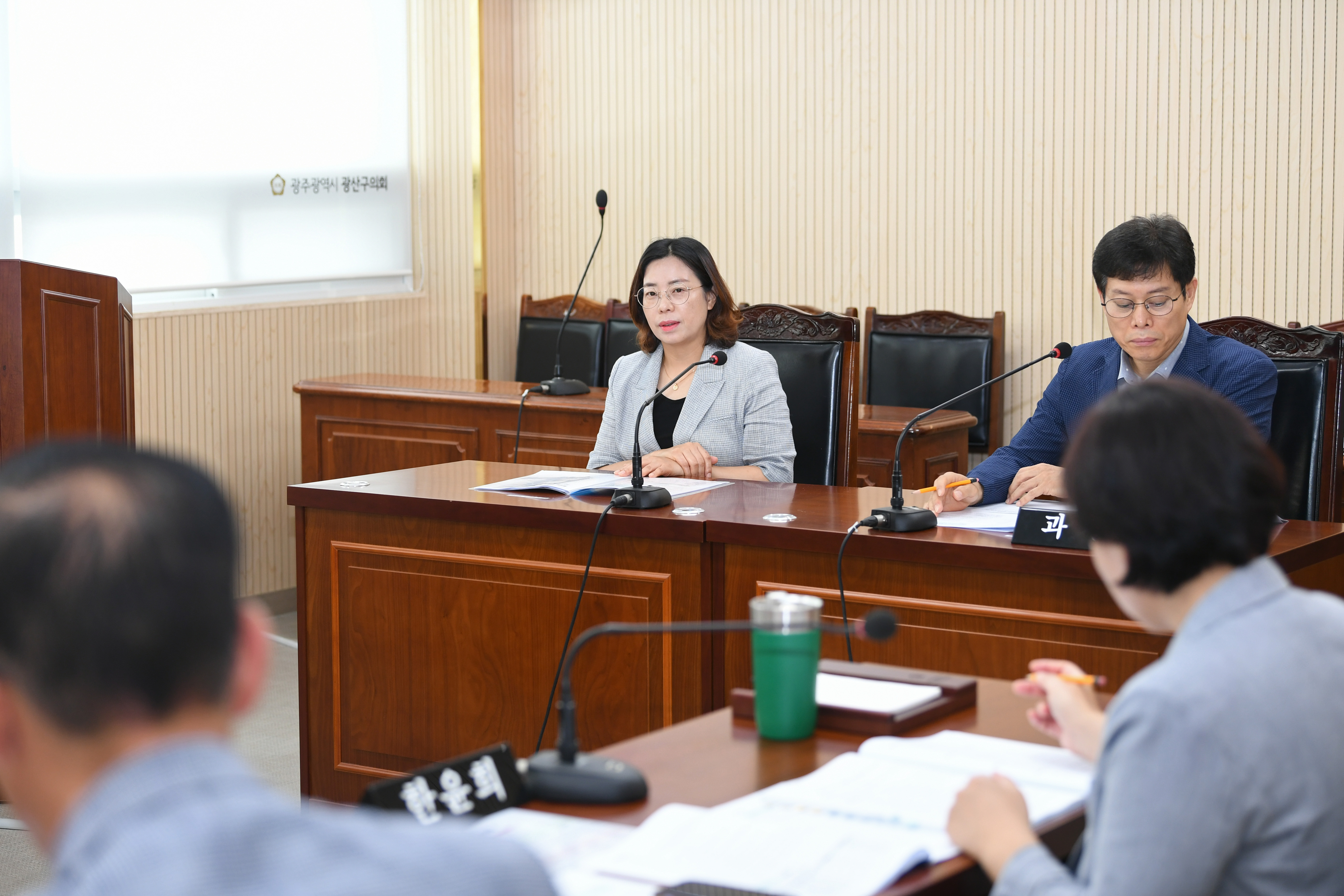 제290회 임시회 시민안전위원회 회의 첨부이미지 : 20240722 제290회 임시회 시민안전위원회 회의(안건심사) (11).jpg