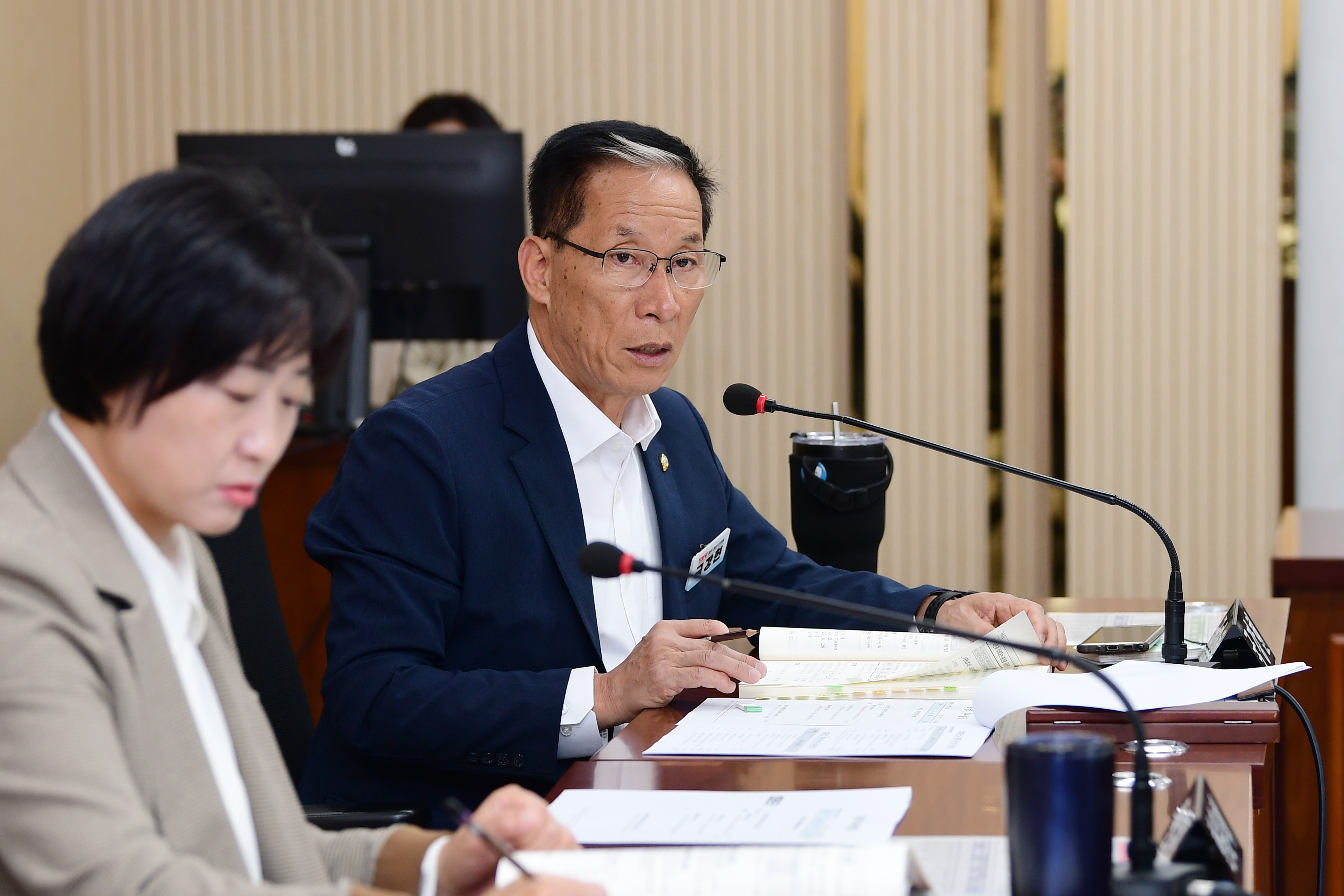 제300회 임시회 시민안전위원회 회의  첨부이미지 : 20251027 제300회 임시회 시민안전위원회 회의(행정사무처리사황 청취) (5).jpg