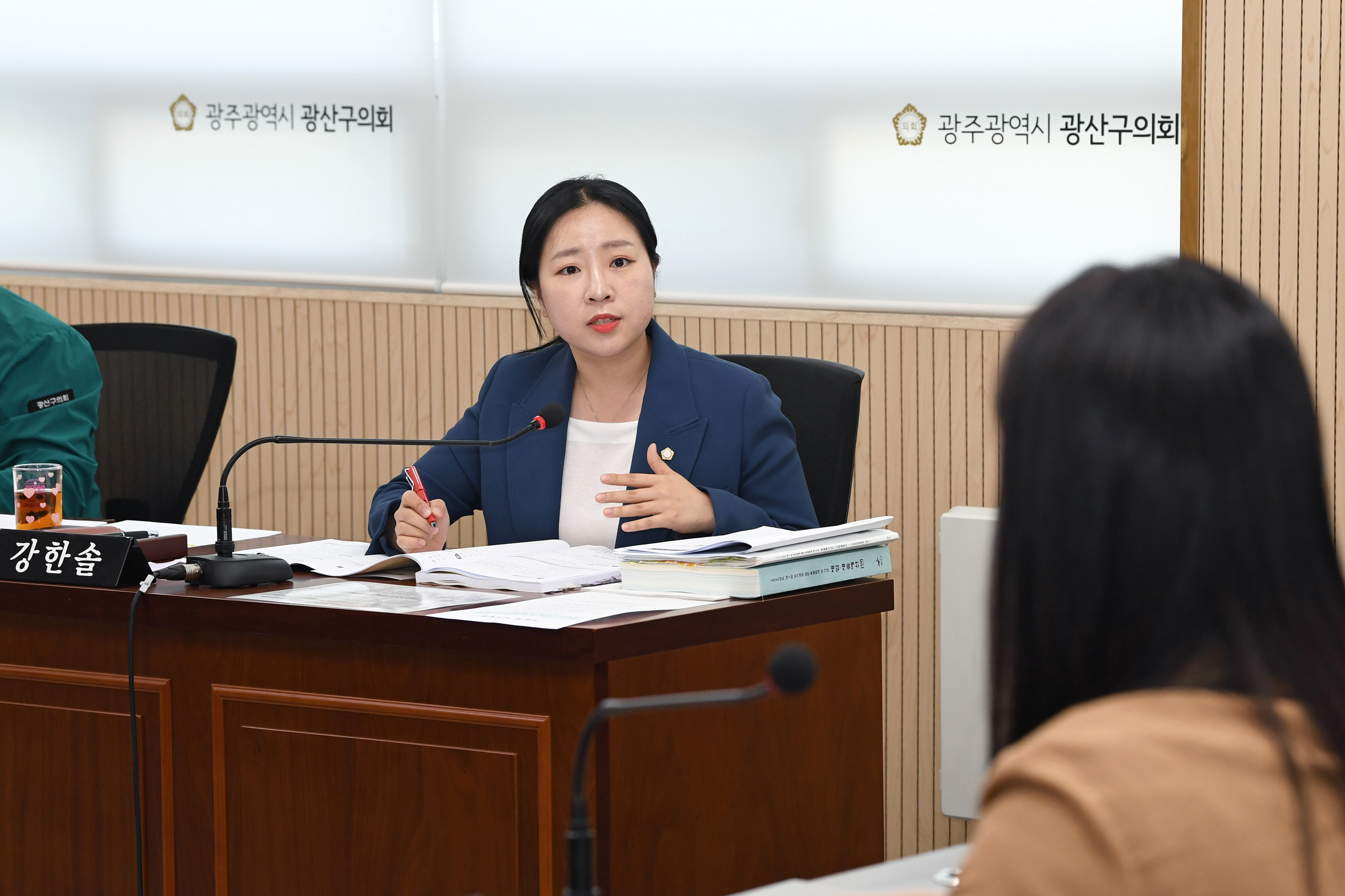 제296회 임시회 시민안전위원회 회의 첨부이미지 : 20250430 제296회 임시회 시민안전위원회 회의(안검심사 및 추경안 예비심사) (10).jpg