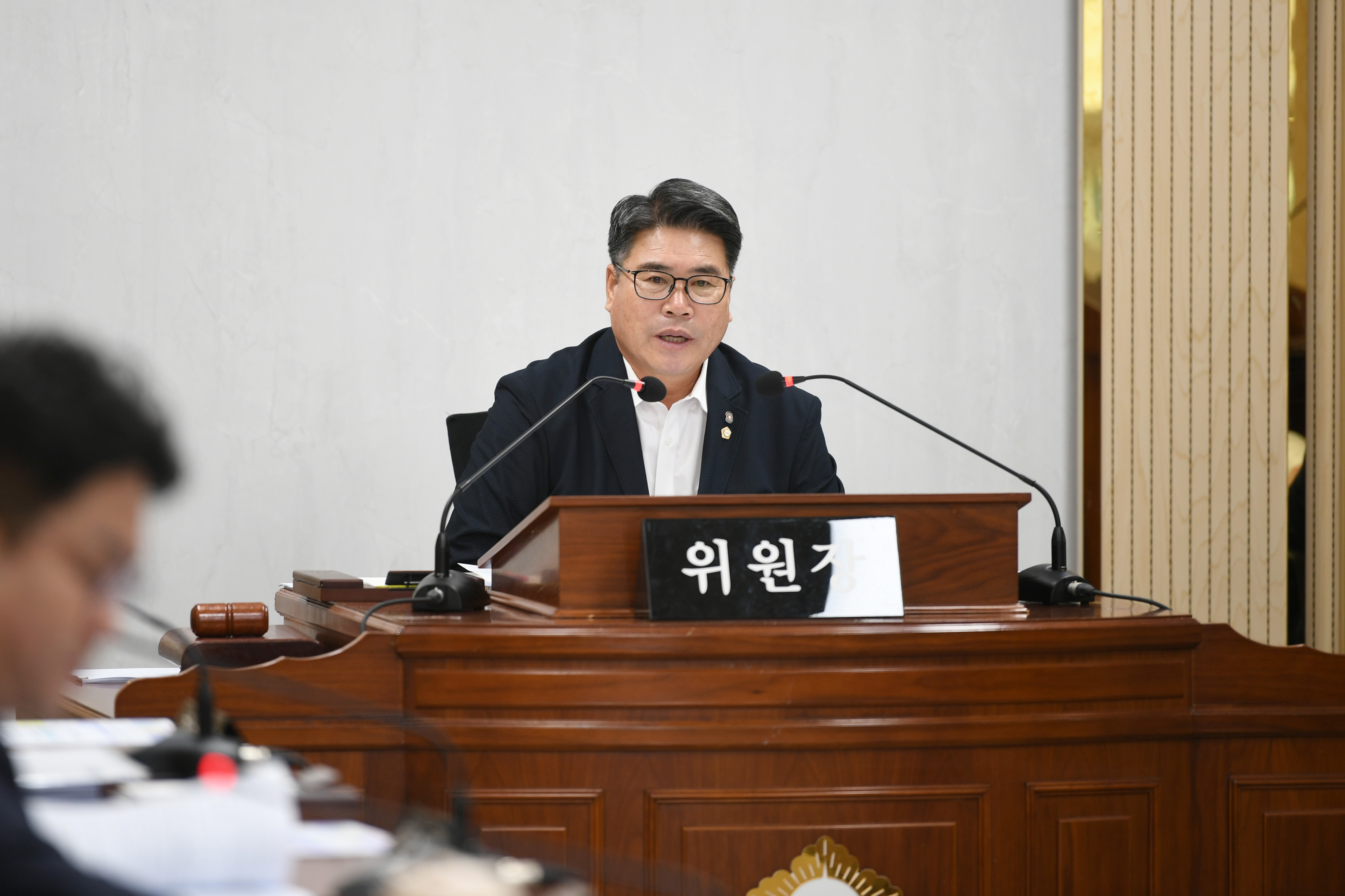 제292회 임시회 행정자치위원회 회의 첨부이미지 : 20241016 제292회 임시회 행정자치위원회 회의(안건심사) (27).jpg