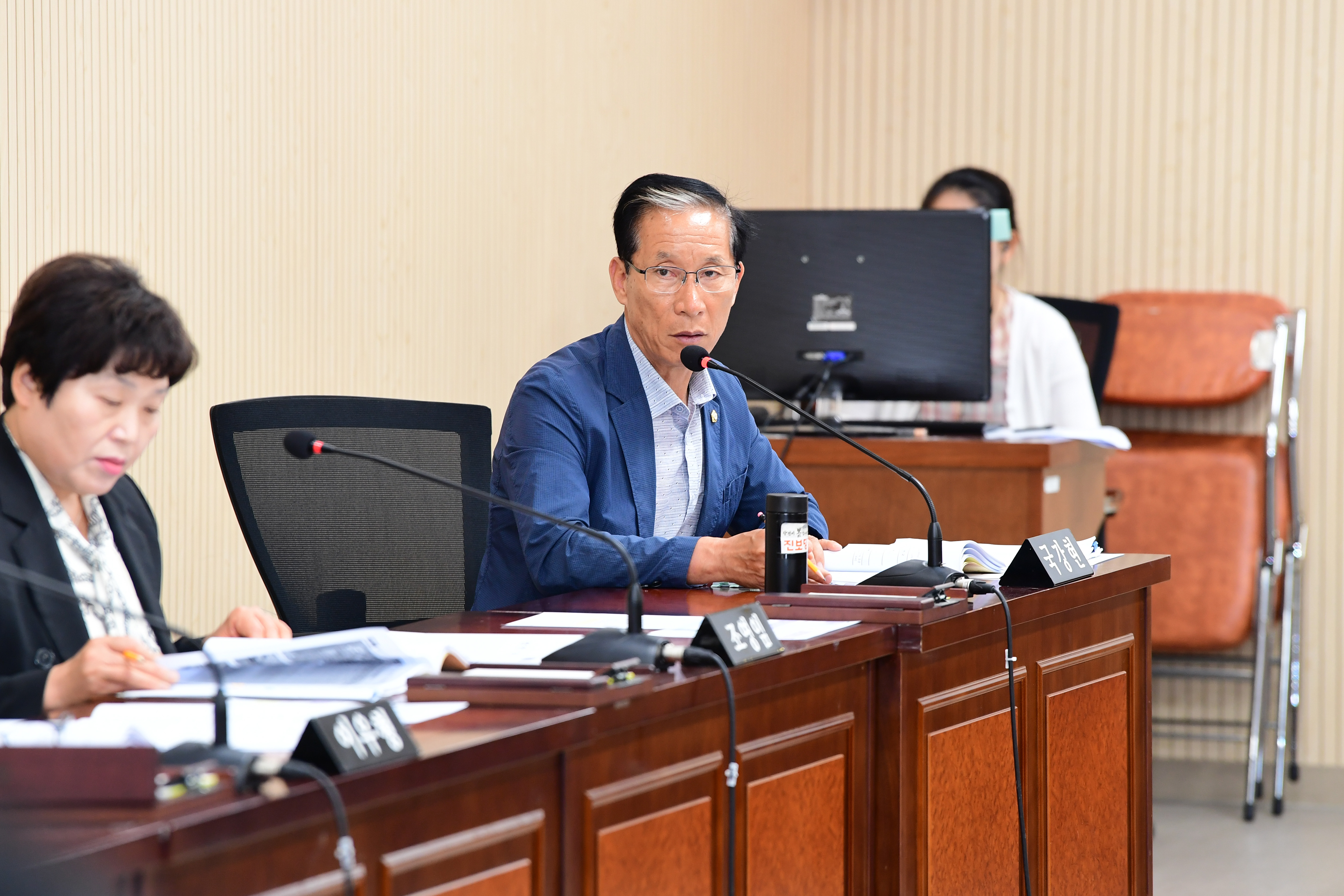 제288회 제1차 정례회 행정자치위원회 회의 첨부이미지 : 20240617 제288회 정례회 행정자치위원회 회의(안건심사) (41).jpg