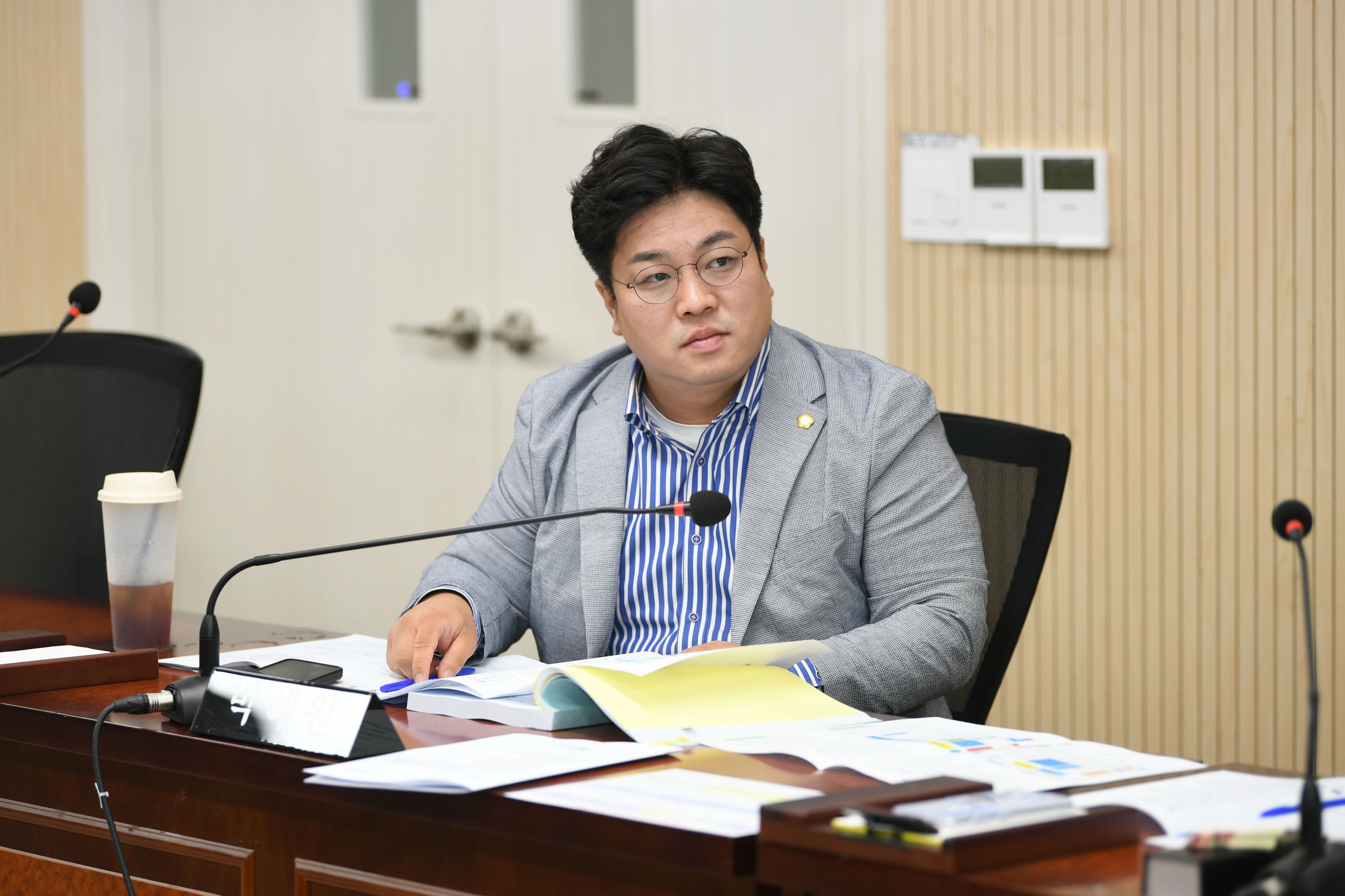 제291회 임시회 행정자치위원회 회의 첨부이미지 : 20240905 제291회 임시회 행정자치위원회 회의(안건심사) (31).jpg