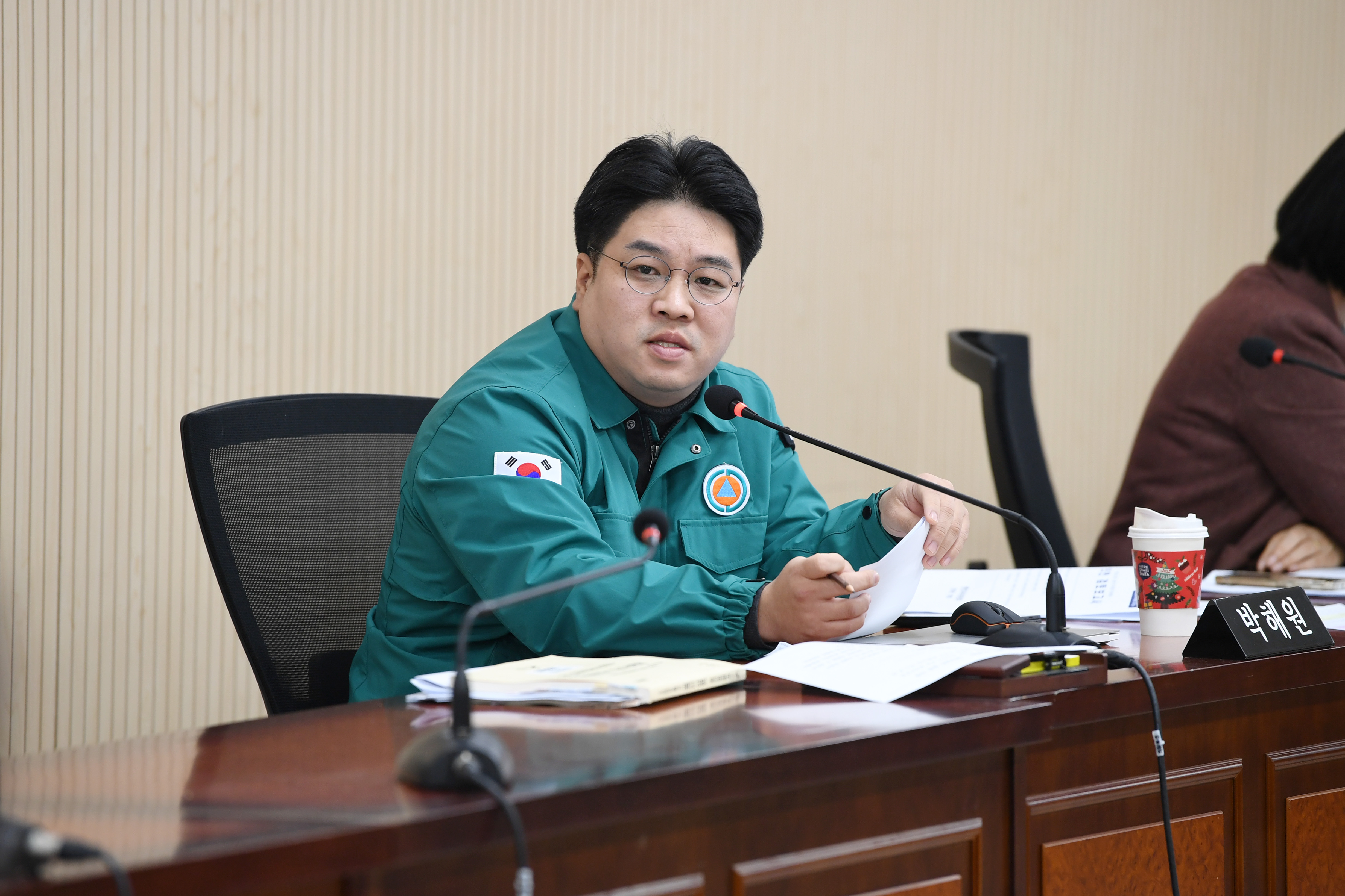 제301회 제2차 정례회 행정자치위원회 회의 첨부이미지 : 20251209 제301회 제2차정례회 행정자치위원회 회의(안건심사) (17).jpg