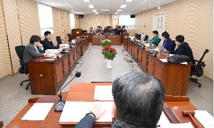 2025년도 행정사무감사 행정자치위원회 6일차