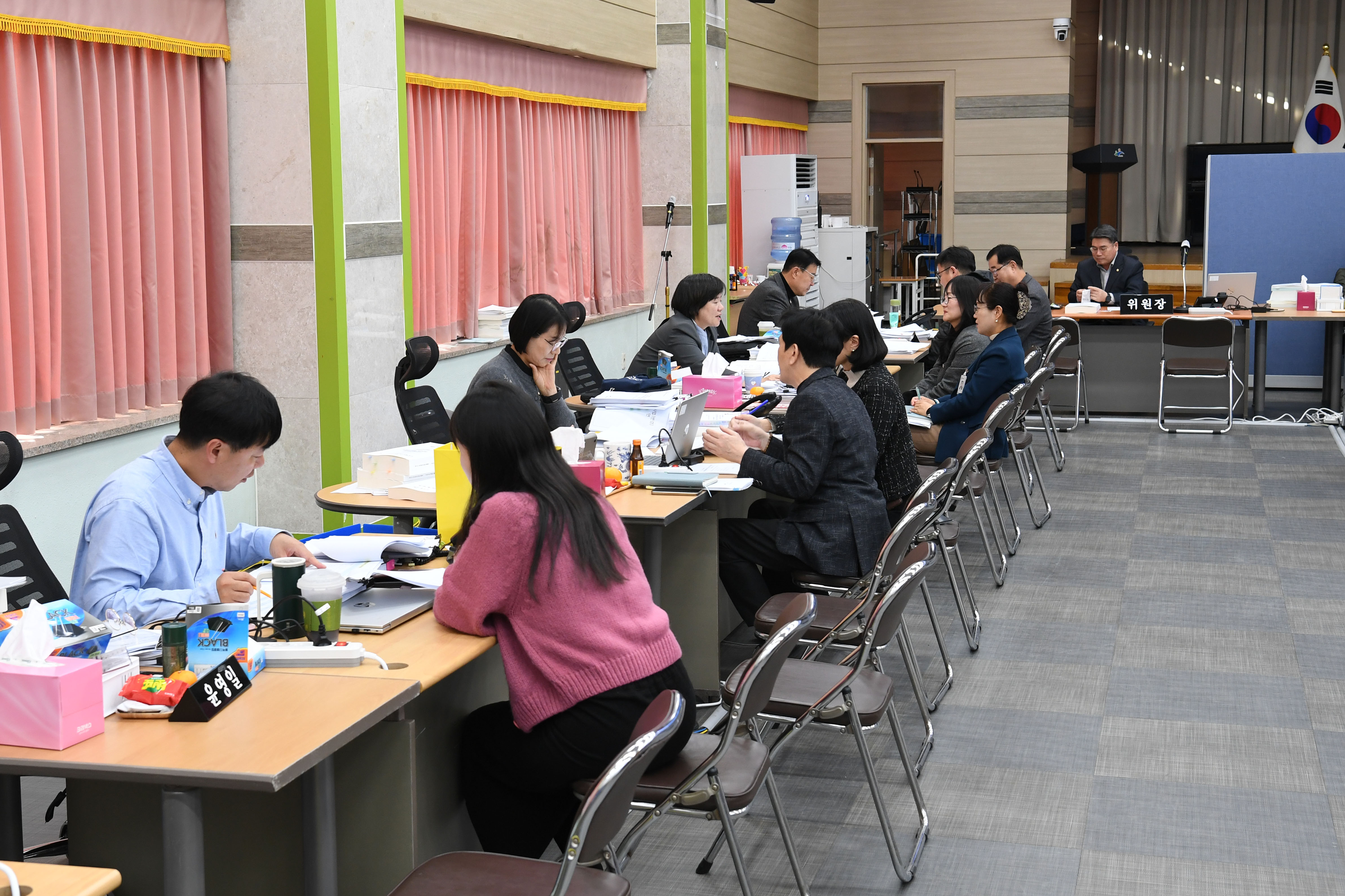 2025년도 행정사무감사 행정자치위원회 3일차 첨부이미지 : 20251201 2025년 행정사무감사 3일차 (65).jpg