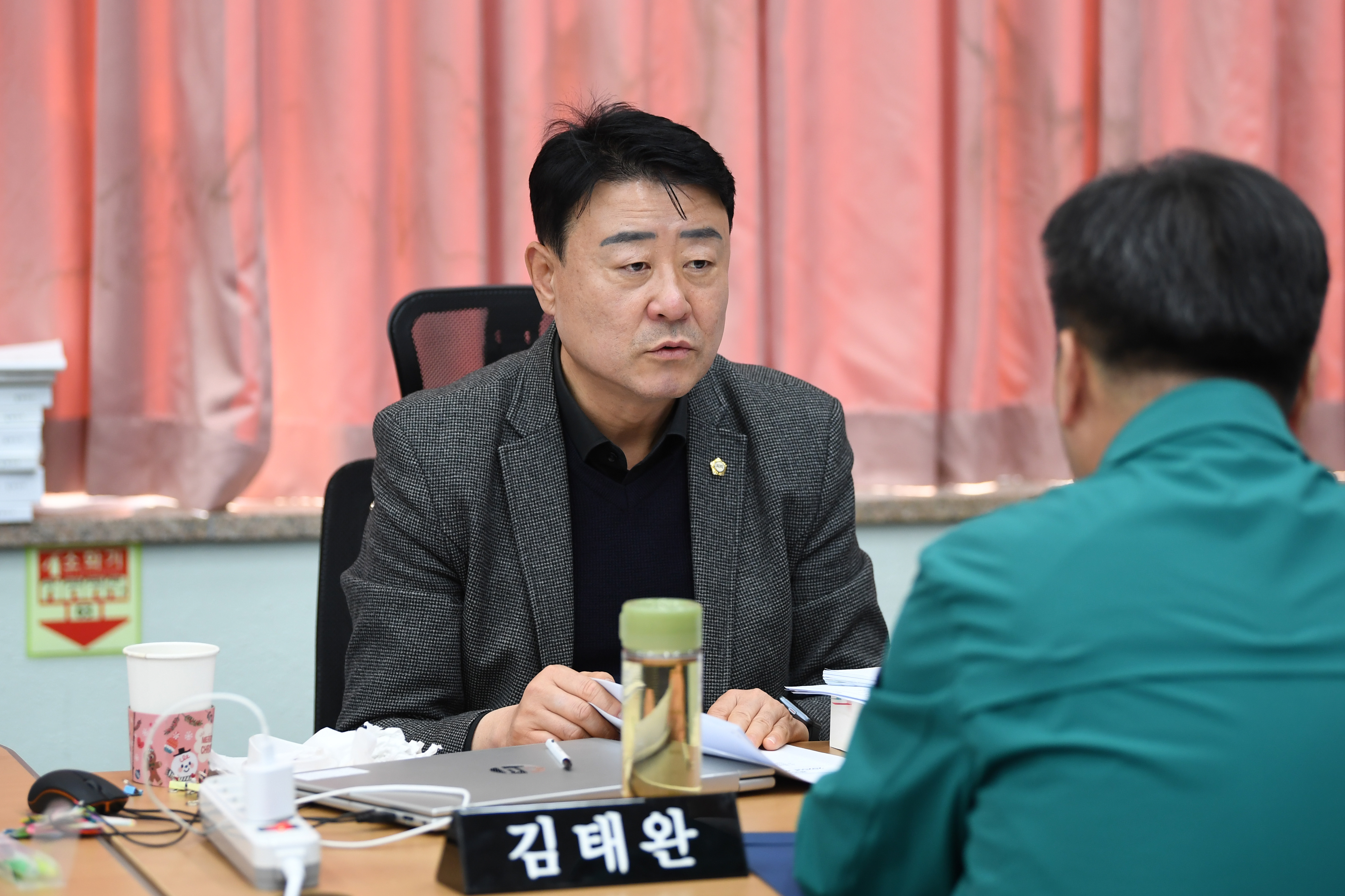 2025년도 행정사무감사 행정자치위원회 2일차 첨부이미지 : 20251128 2025년 행정사무감사 2일차 (25).jpg