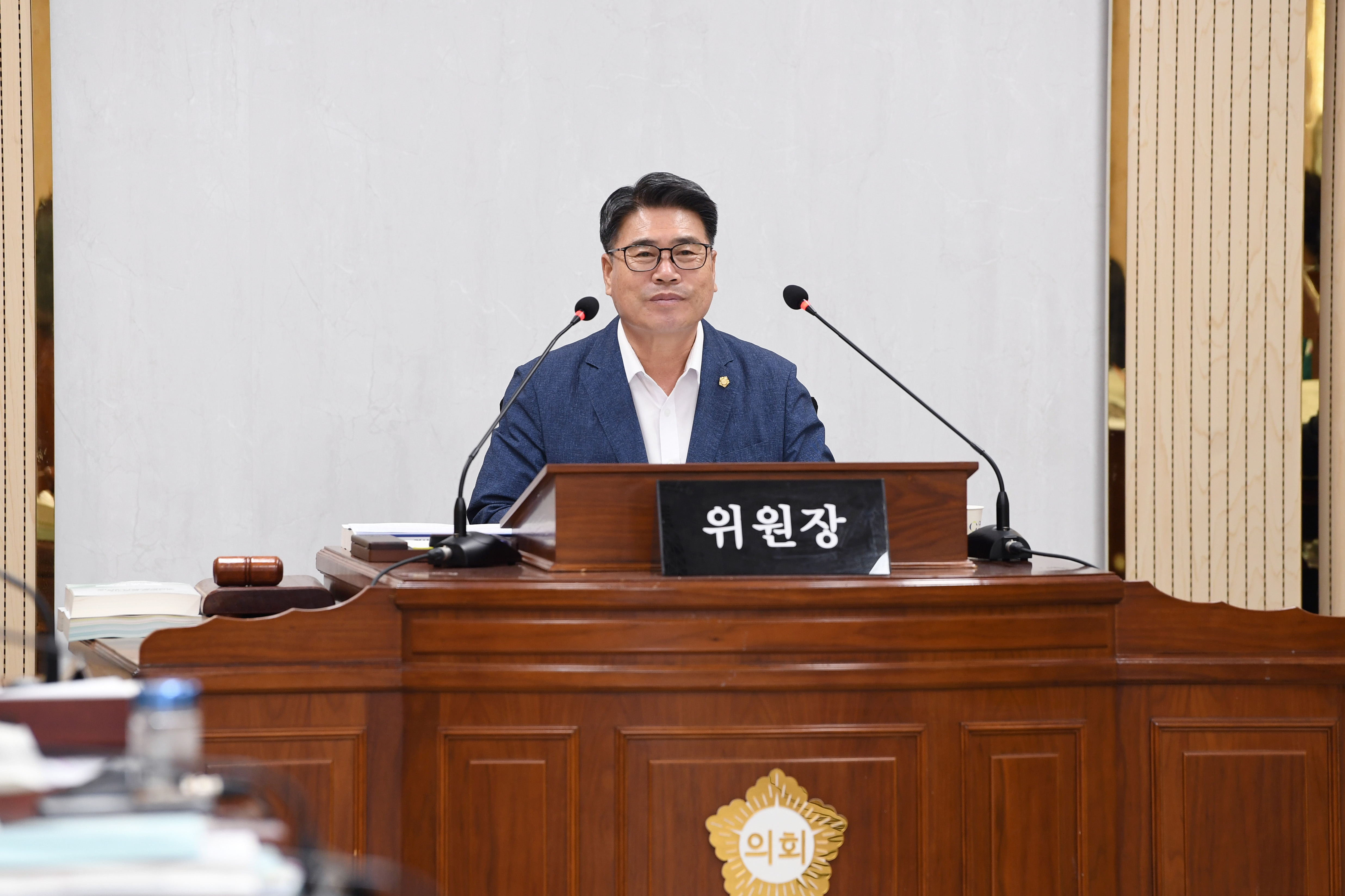 제297회 제1차 정례회 행정자치위원회 회의 첨부이미지 : 20250616 제297회 제1차정례회 행정자치위원회 회의(안건심사 및 _24 결산안 예비심사) (2).jpg