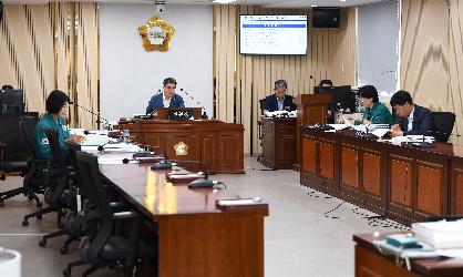 제297회 제1차 정례회 행정자치위원회 회의