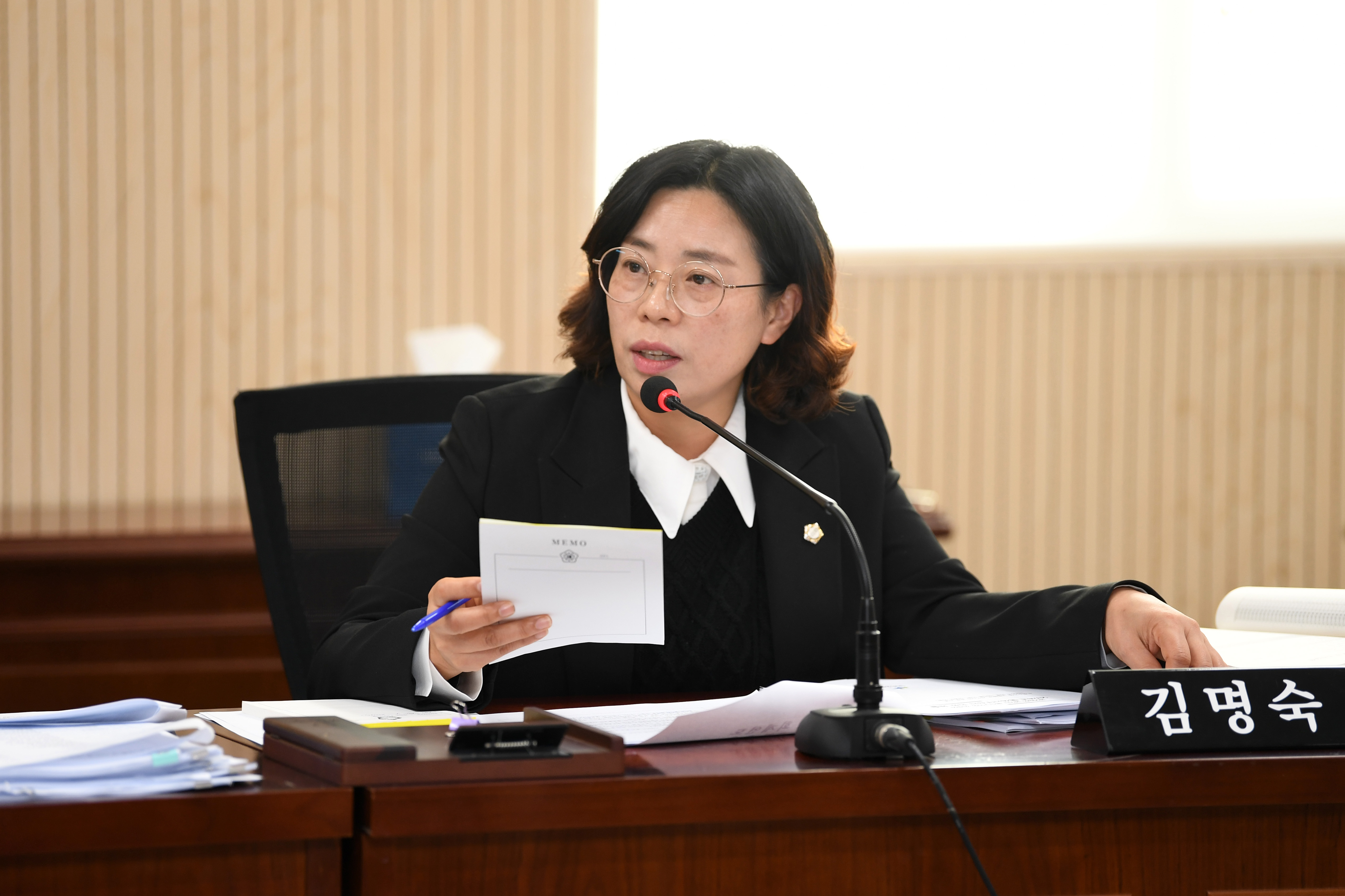 2024년도 행정사무감사 경제복지위원회 4일차 첨부이미지 : 20241203 2024년도 행정사무감사 경제복지위원회 4일차 (21).jpg