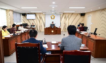 제285회 임시회 경제복지위원회 회의