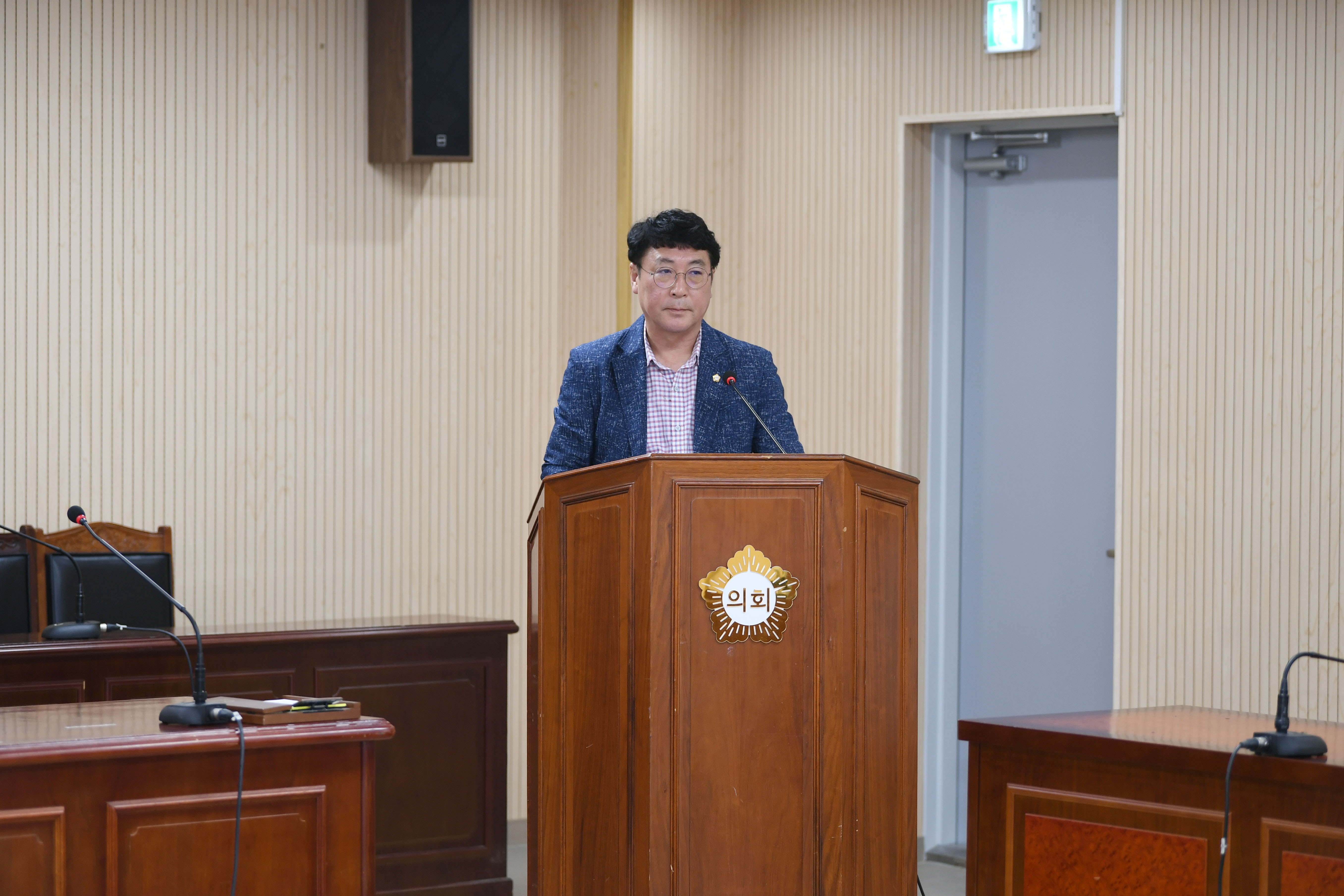 제290회 임시회 경제복지위원회 회의 첨부이미지 : 20240719 제290회 임시회 경제복지위원회 회의(안건심사) (2).jpg