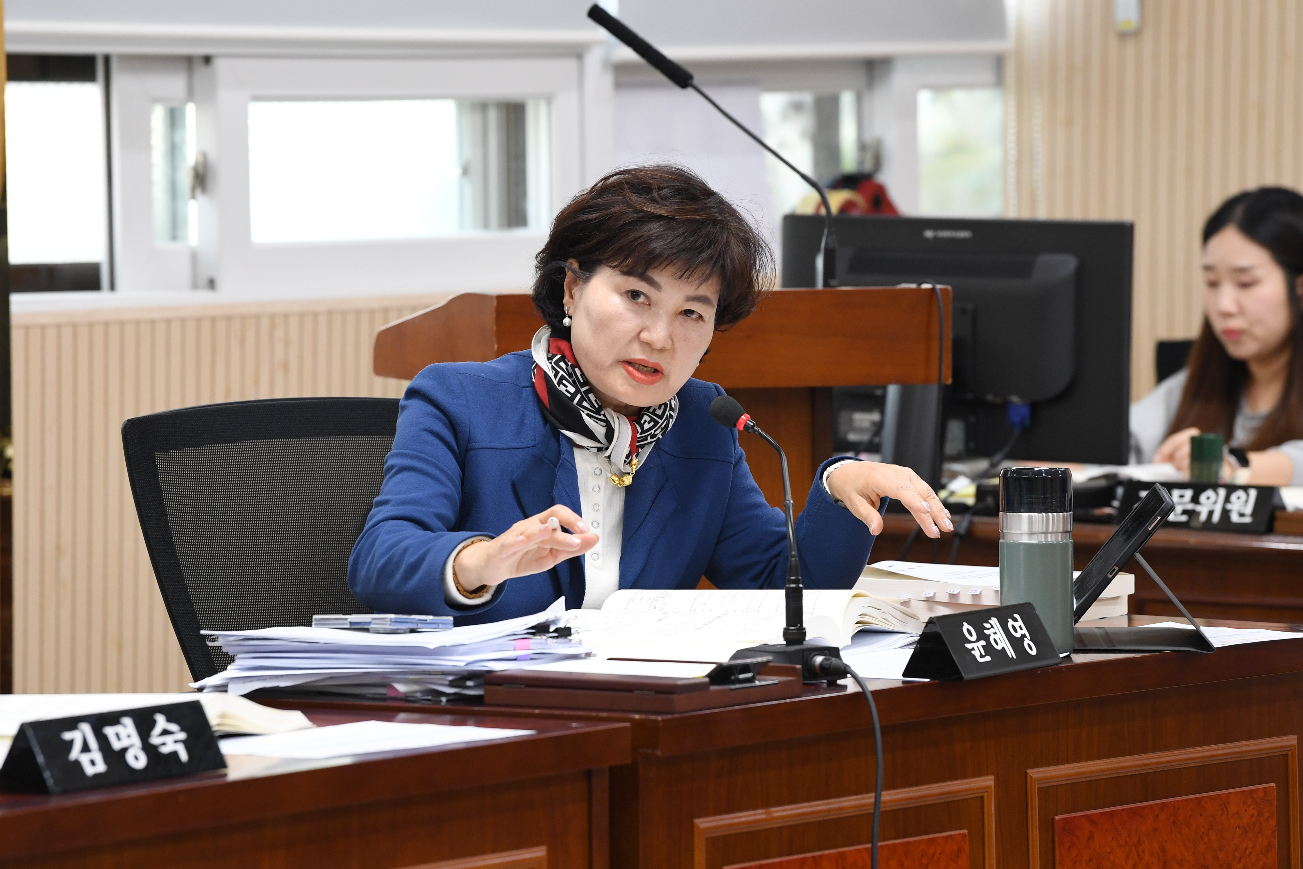 2025년도 행정사무감사 경제복지위원회 4일차 첨부이미지 : 20251202 2025년 행정사무감사 4일차 (95).jpg