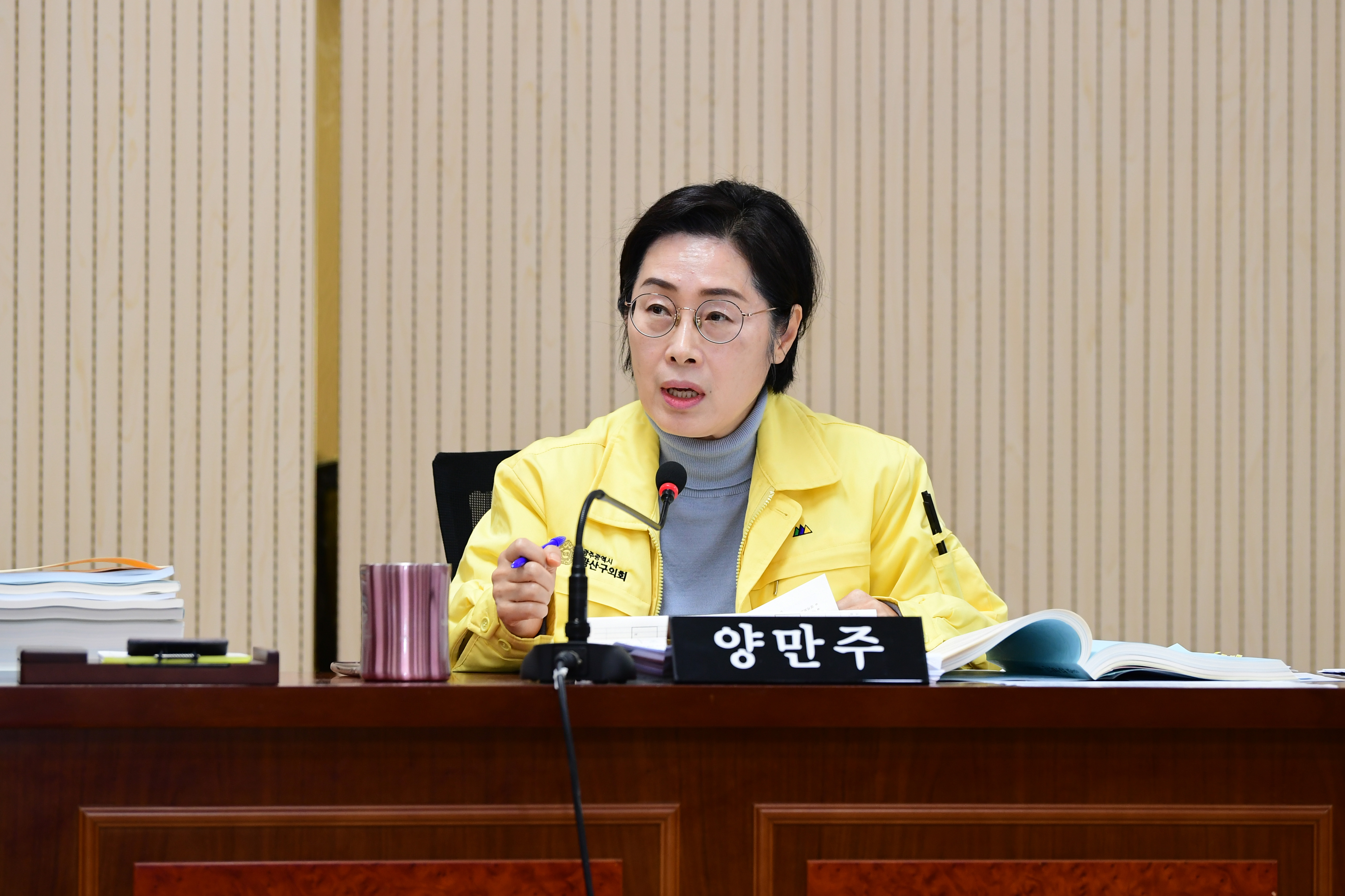 제284회 제2차 정례회 경제복지위원회 회의 첨부이미지 : 20231212 제284회 제2차정례회 경제복지위원회 회의('24 예산안 예비심사) (27).jpg