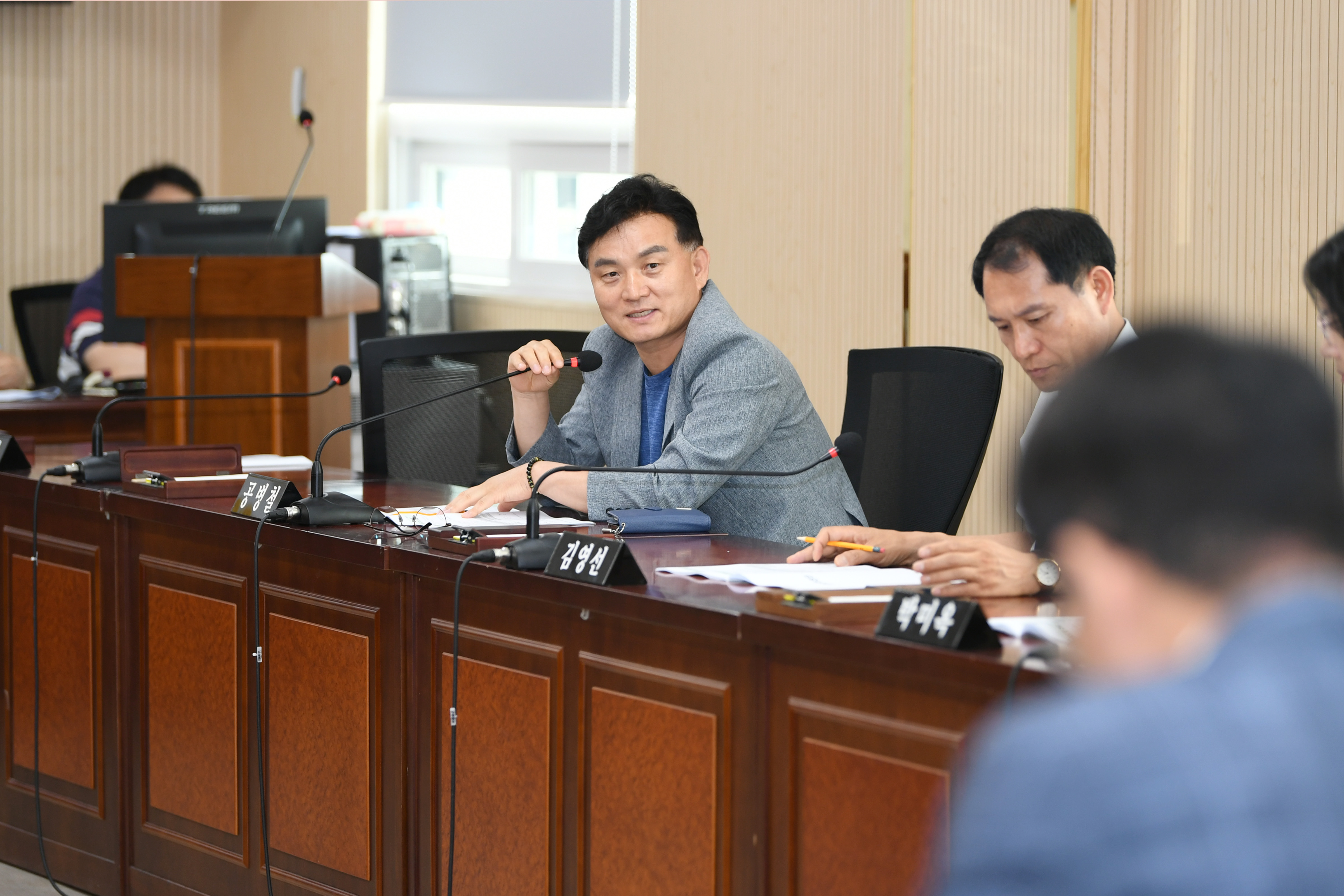제290회 임시회 폐회 중 기후위기대응특별위원회 회의 첨부이미지 : 20240724 기후위기대응특별위원회 회의(광산구 기후위기 대응계획 및 적응대책 업무 보고회) (7).jpg