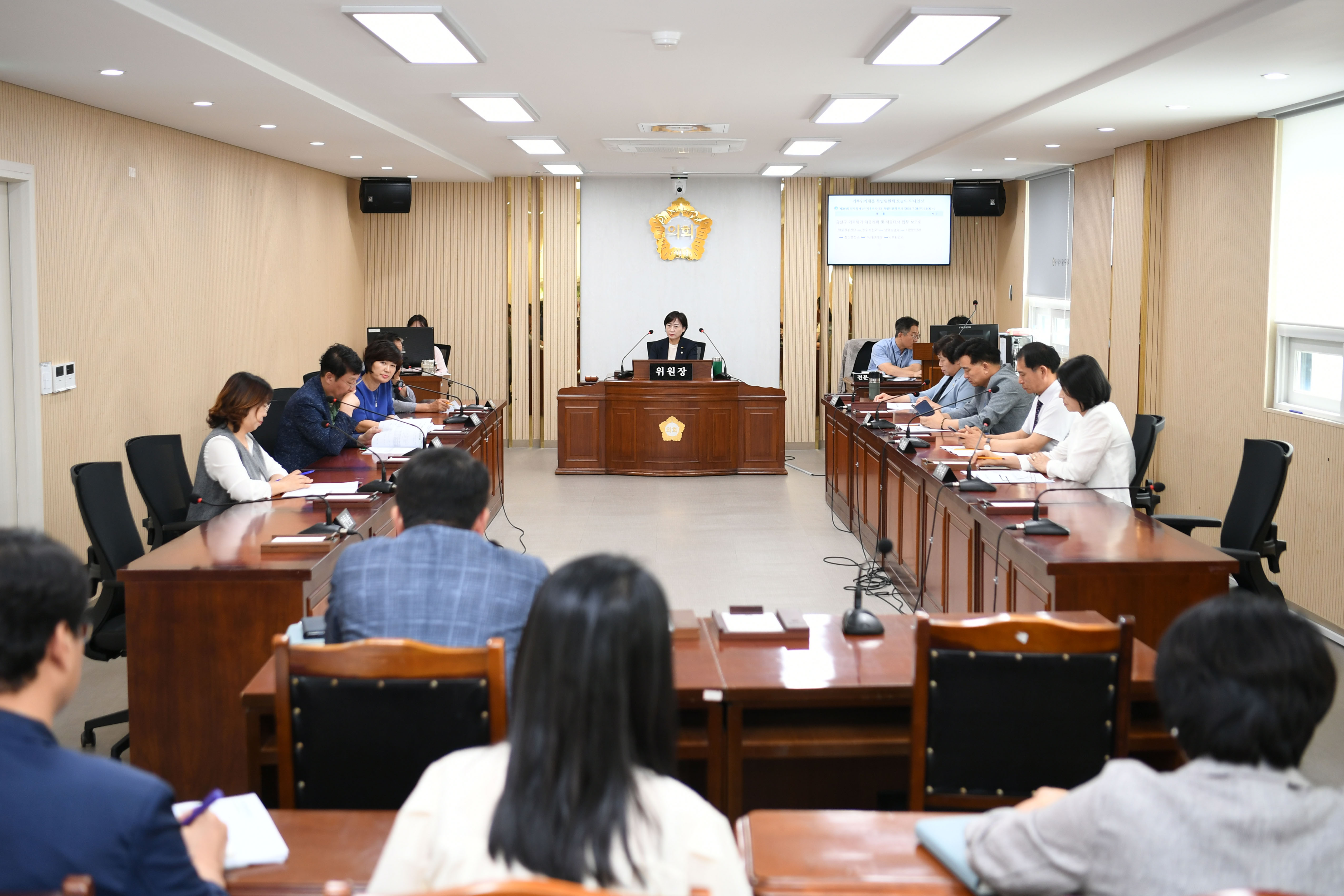 제290회 임시회 폐회 중 기후위기대응특별위원회 회의 첨부이미지 : 20240724 기후위기대응특별위원회 회의(광산구 기후위기 대응계획 및 적응대책 업무 보고회) (15).jpg