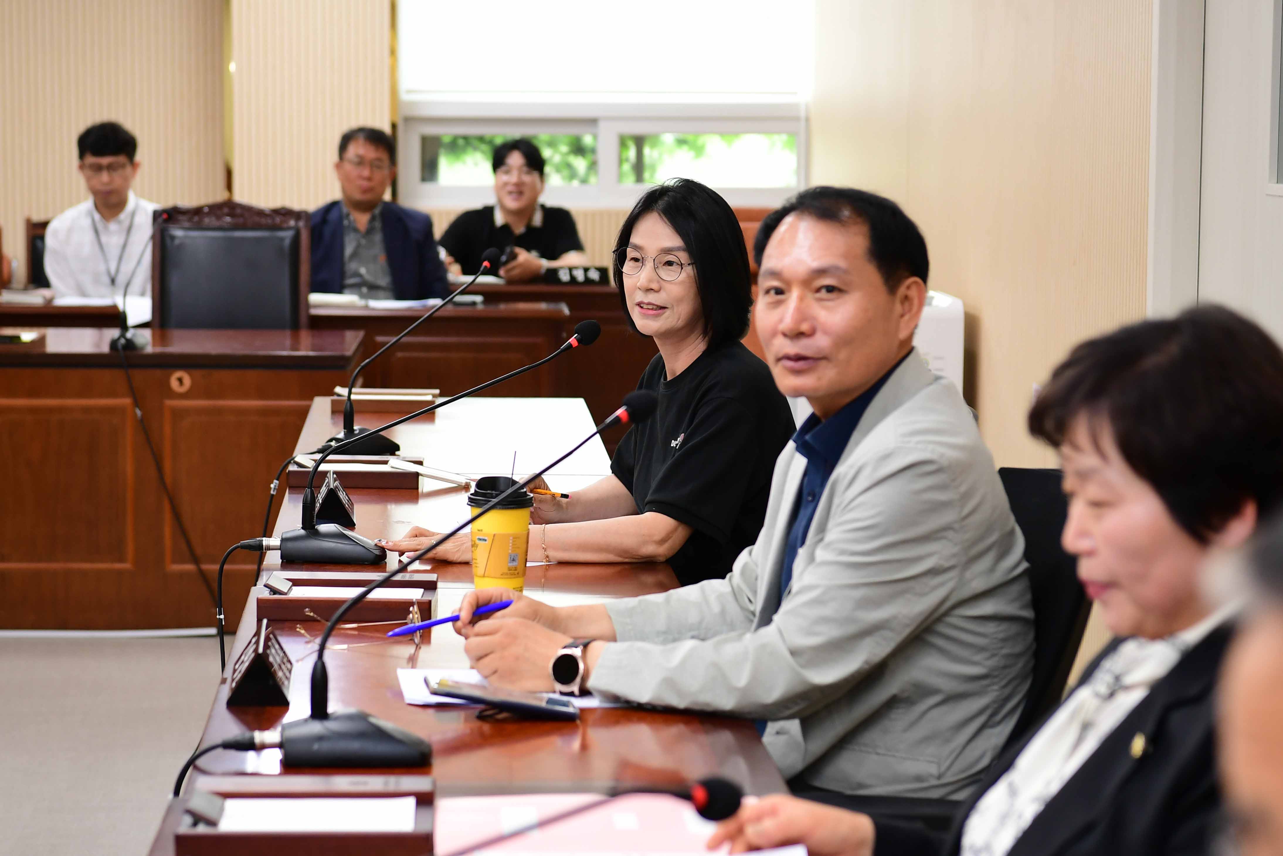 제287회 임시회 폐회 중 기후위기대응특별위원회 회의 첨부이미지 : 20240605 기후위기대응특별위원회 회의(위원장 부위원장 선출) (17).jpg