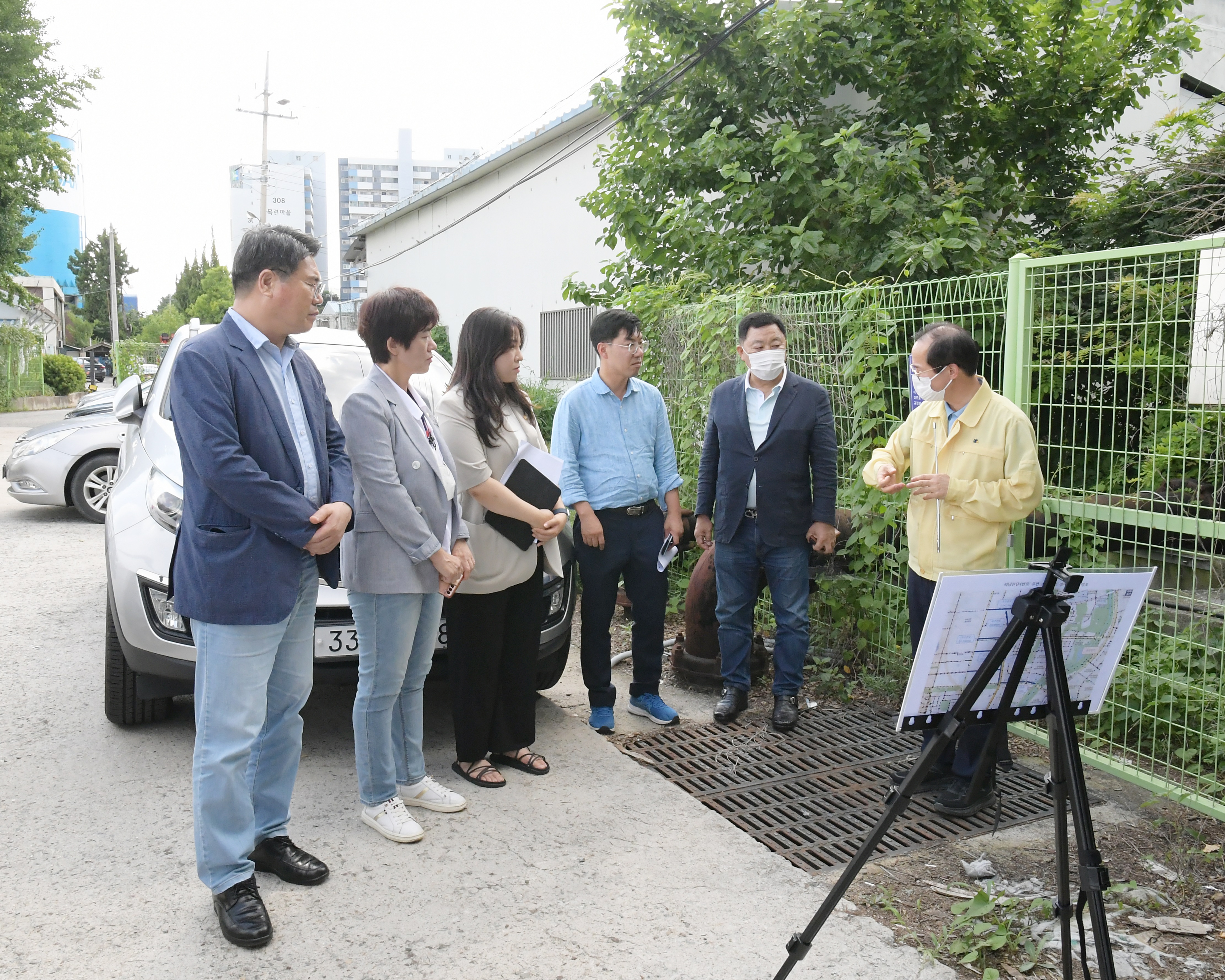 광산구의회 시민안전위원회 현장 의정활동 첫 행보 첨부이미지 : 2-2_20220722_광산구의회 시민안전위원회 현장활동.JPG
