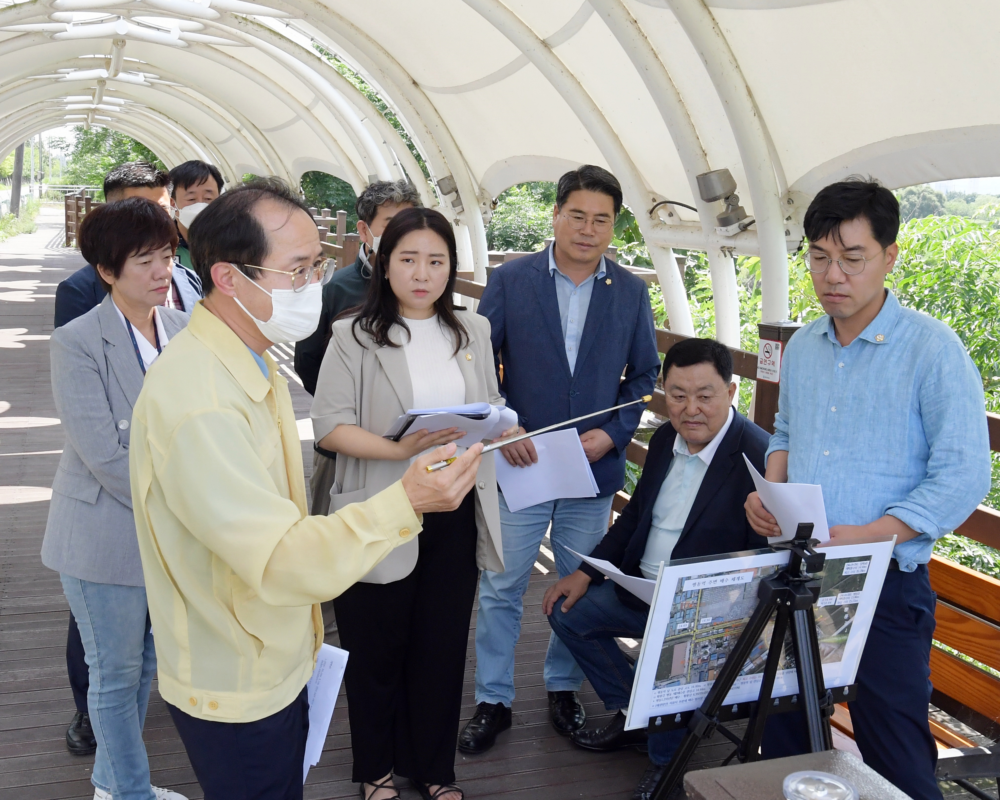 광산구의회 시민안전위원회 현장 의정활동 첫 행보 첨부이미지 : 2-3_20220722_광산구의회 시민안전위원회 현장활동.JPG