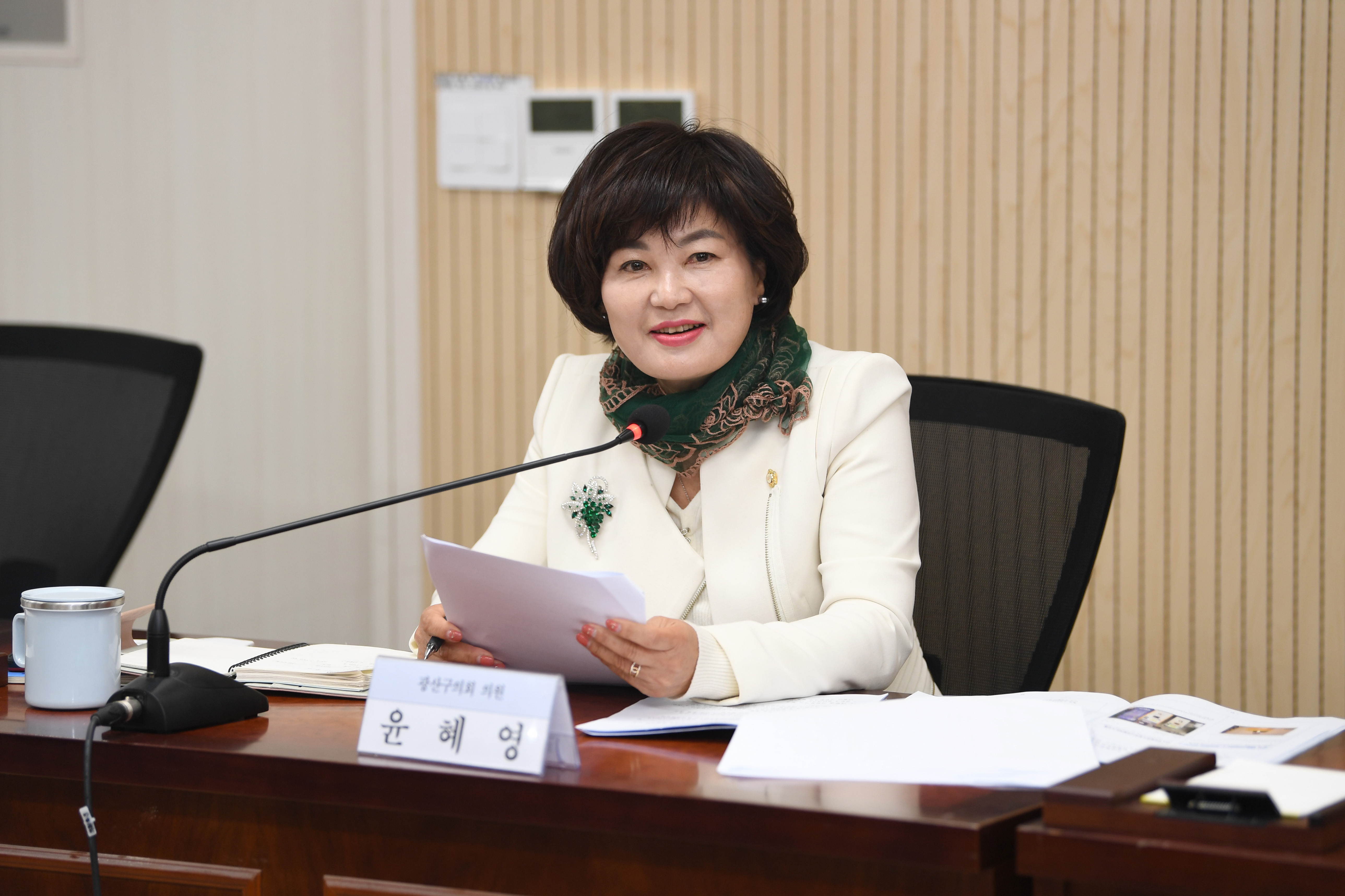 광산구의회, 어르신 디지털 격차 해소 방안 찾는다 첨부이미지 : 2-3_20241118_광산구의회, 노인 디지털 격차 해소 방안 찾는다.jpg