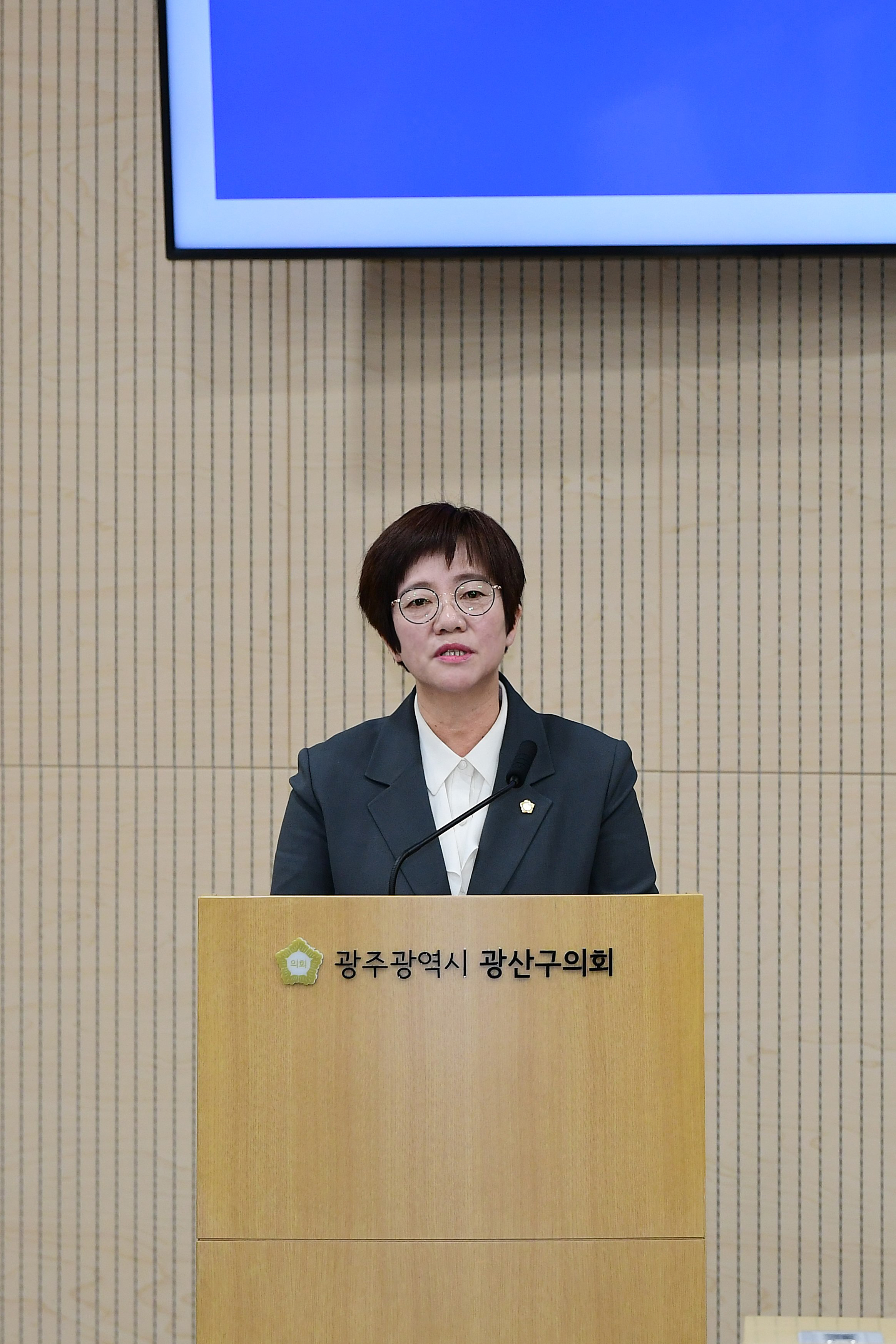 김은정 광산구의원, ‘공공의 그림자’ 민간위탁노동자 보호해야 첨부이미지 : 3-2_20240326_김은정 광산구의원, ‘공공의 그림자’ 민간위탁노동자 보호해야.jpg