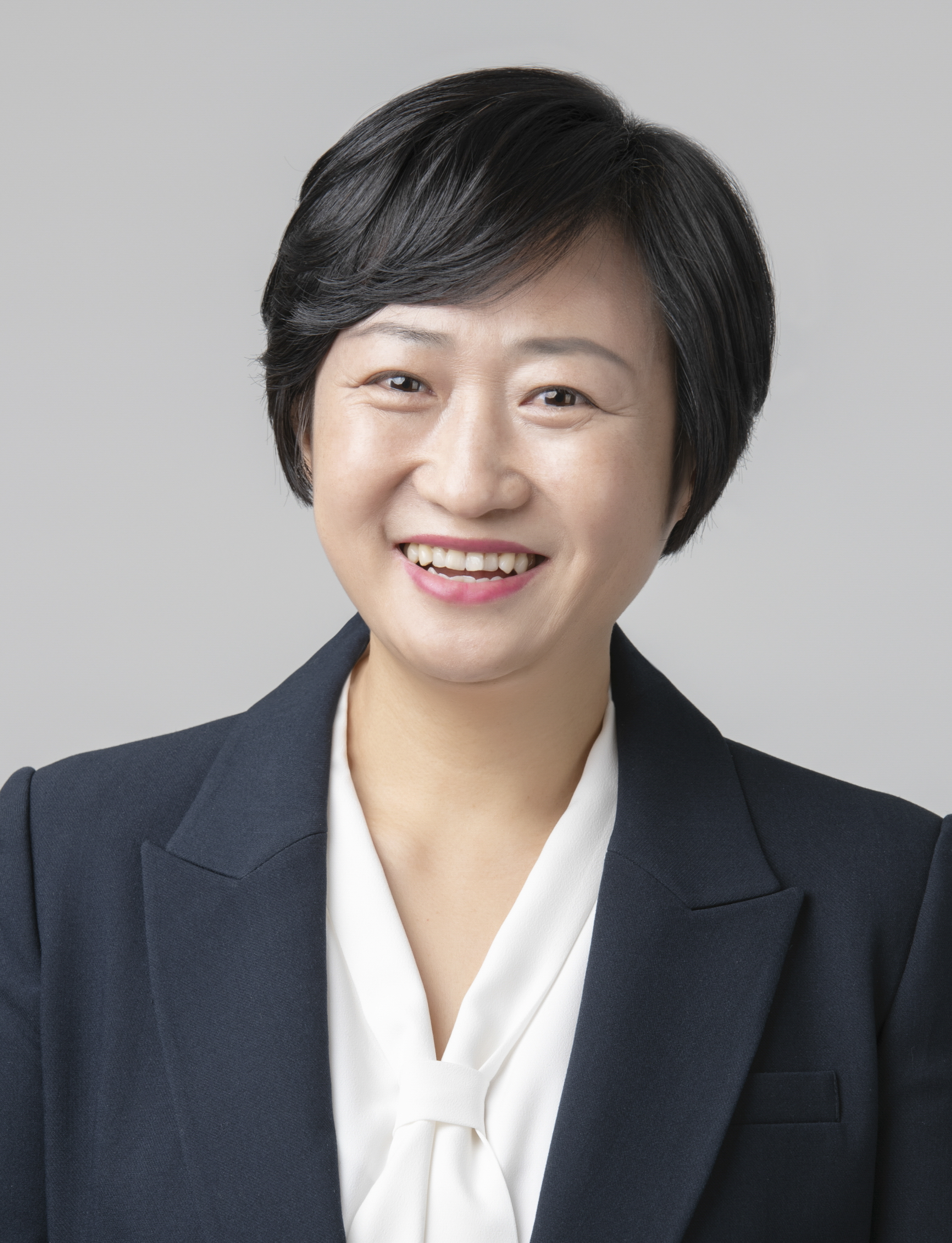 한윤희 광산구의원, ‘외국인노동자’ 보호·지원 제도망 마련 첨부이미지 : 3_한윤희 의원 프로필사진.jpg