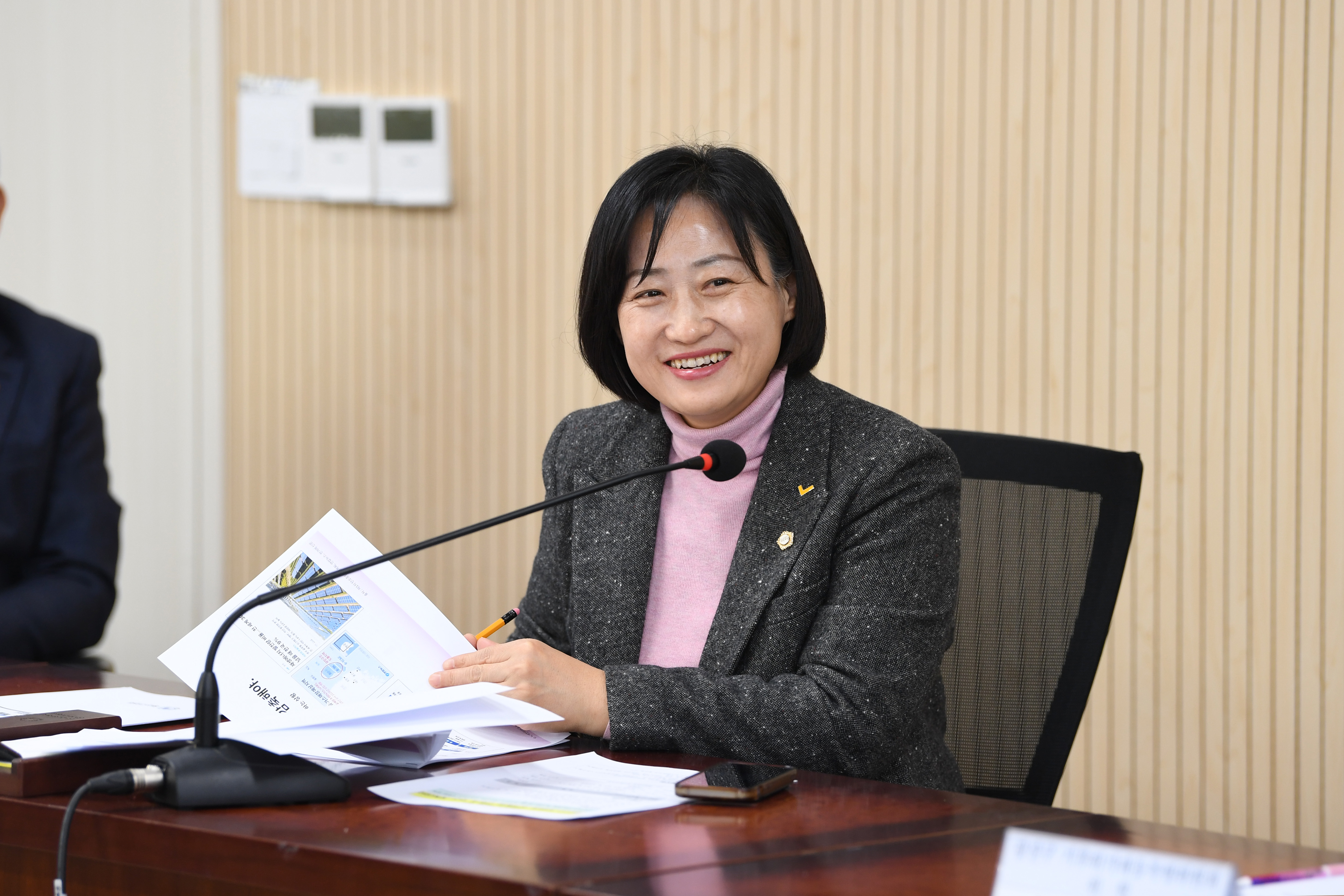 광산구의회 기후특위, 정기회의 열어 지역맞춤형 정책 논의 첨부이미지 : 2-4_20250217_광산구의회 기후특위, 정기회의 열어 지역맞춤형 정책 논의.jpg