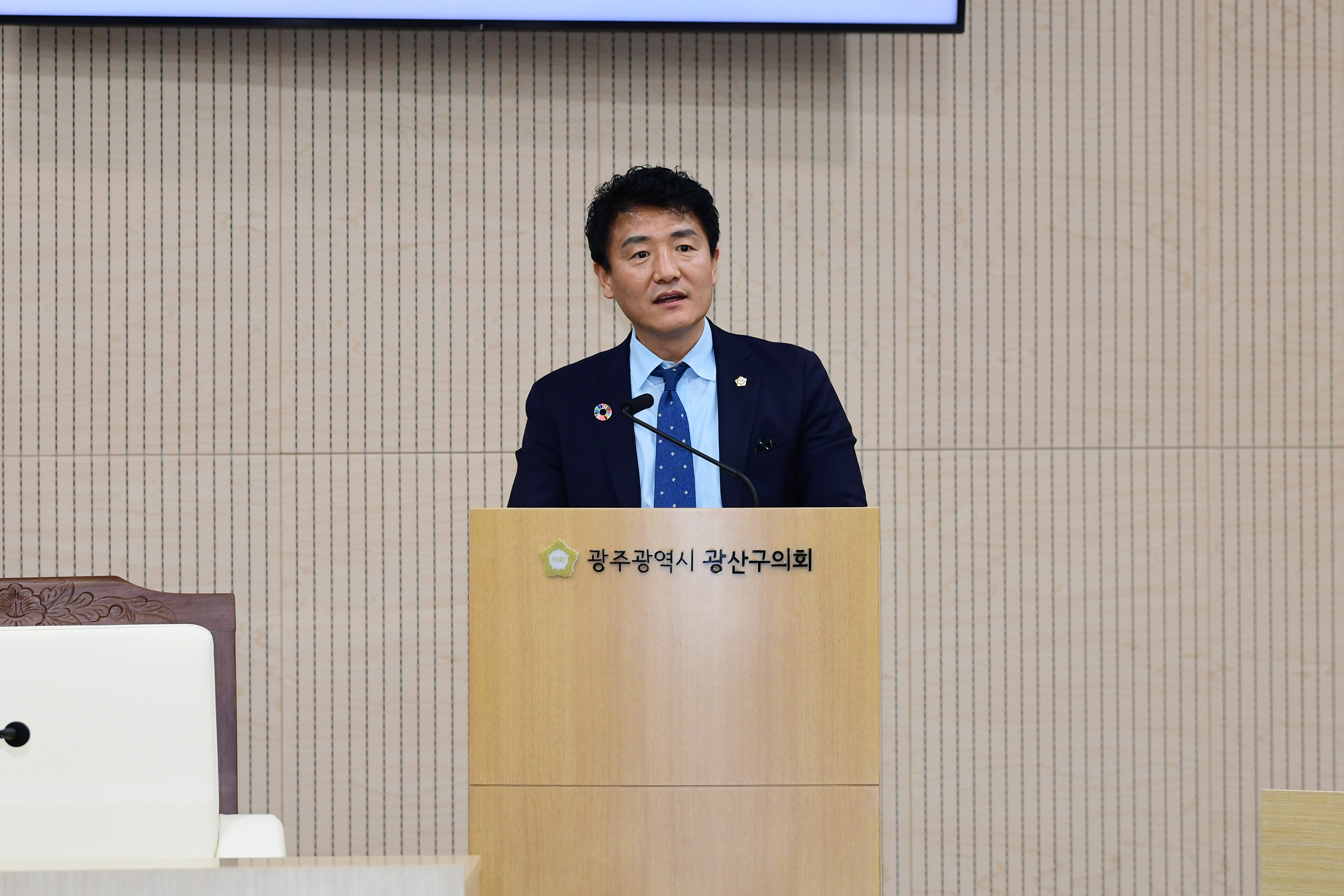 이우형 광산구의원, “기업 유치로 일자리 만들어야” 첨부이미지 : 3-2_20231221_이우형 광산구의원, “기업 유치로 일자리 만들어야”.jpg