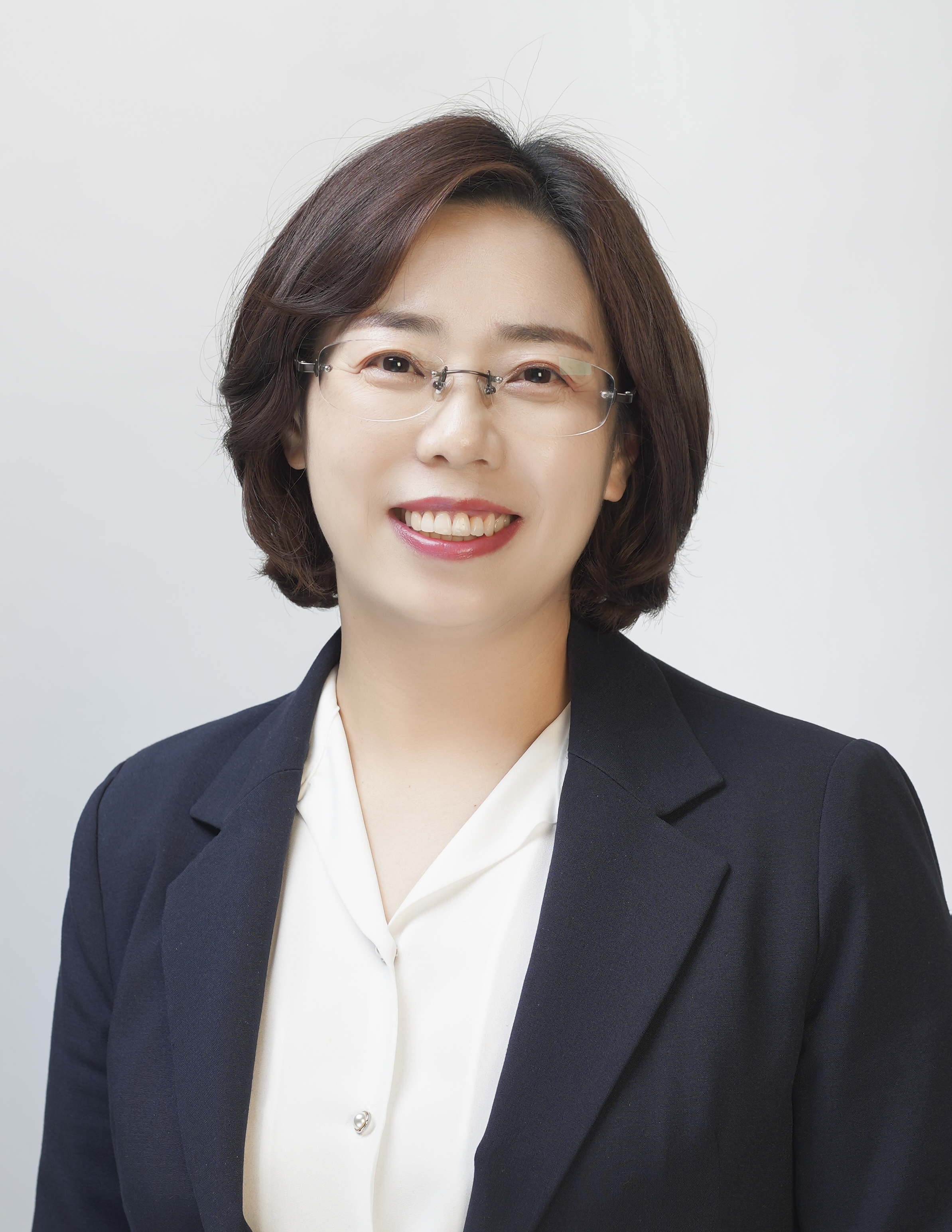 김명숙 광산구의원, ‘필수노동자 인플루엔자 예방접종’ 조례 마련 첨부이미지 : 3_김명숙 의원 프로필사진.jpg