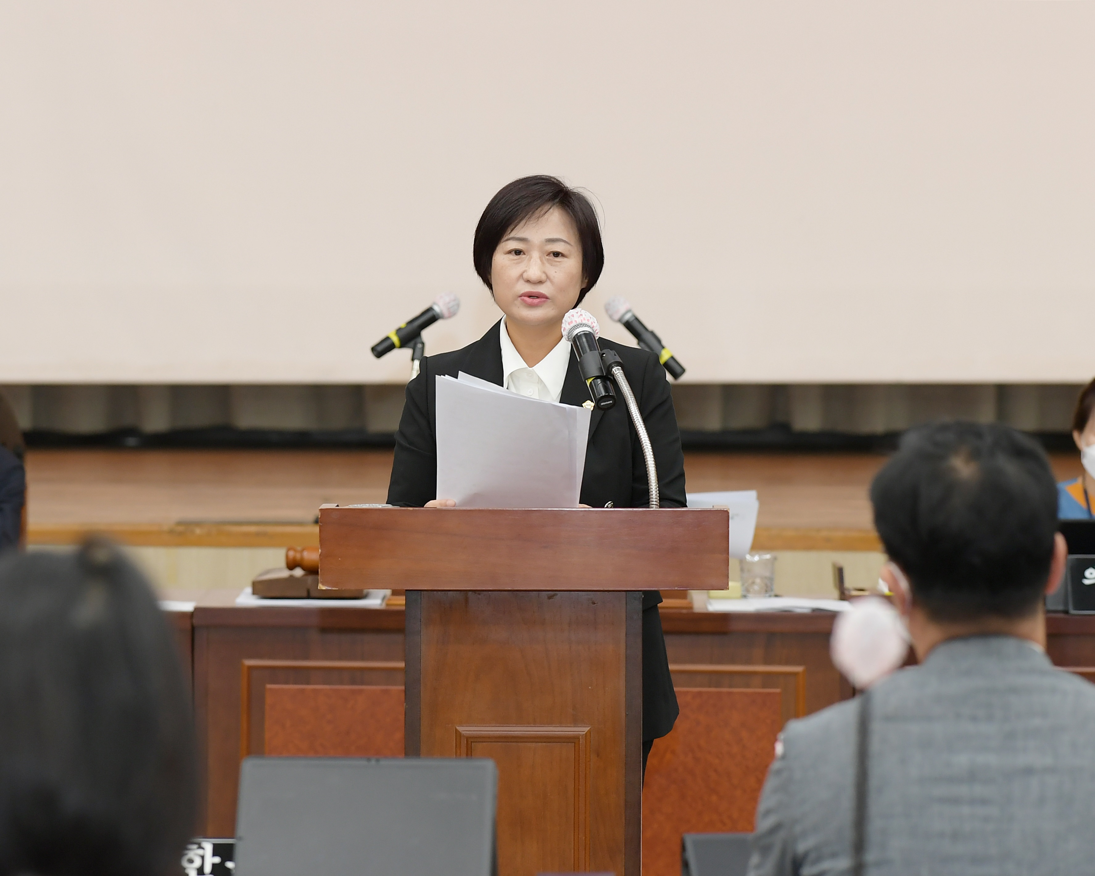한윤희 광산구의원, ‘지역에너지센터 설립 포기’ 질타 및 대안마련 촉구 첨부이미지 : 3-2_20220920_한윤희 광산구의원, ‘지역에너지센터 설립 포기’ 질타 및 대안마련 촉구.JPG
