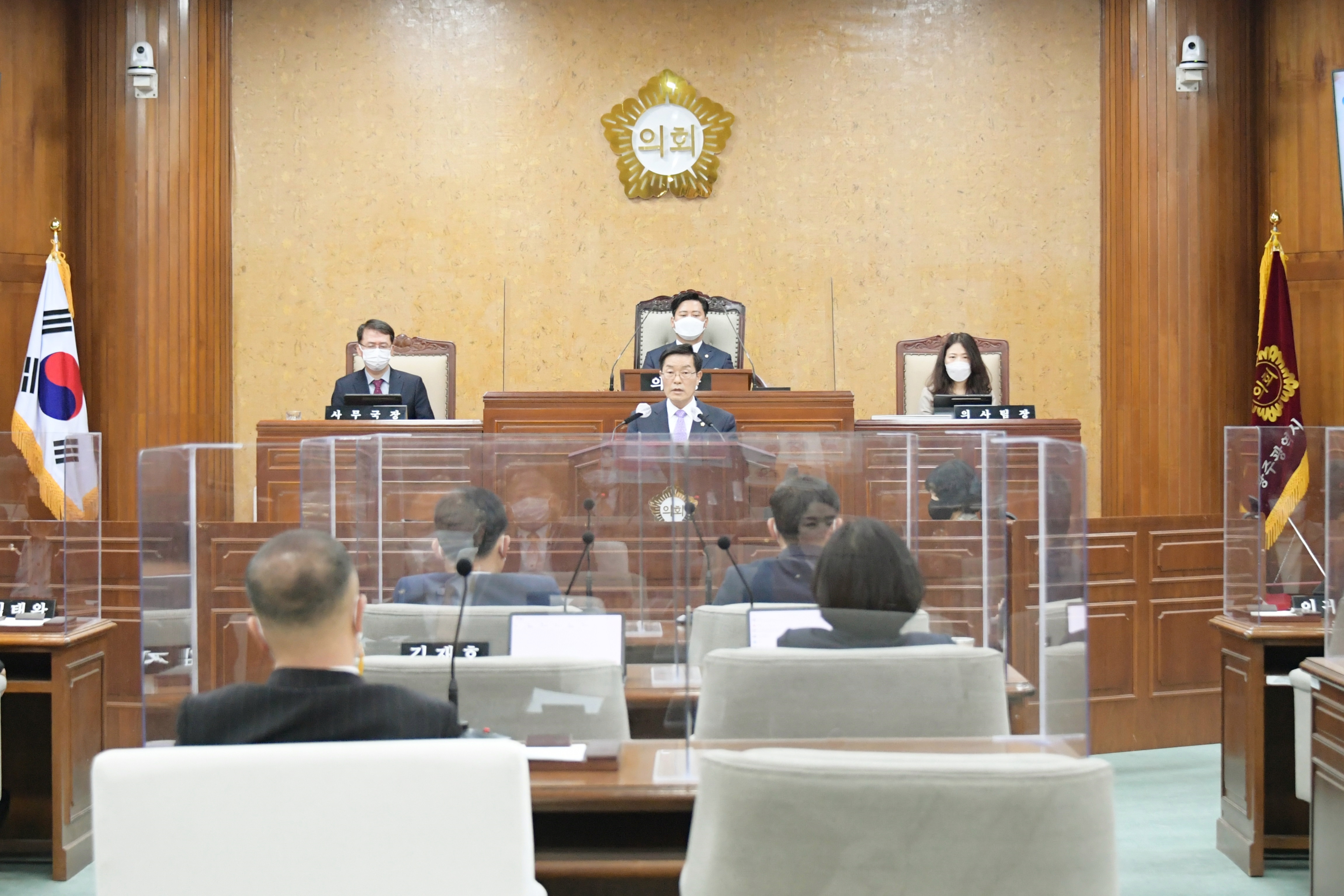 김재호 광산구의원, “교통행정 민원 인력 확충 및 별청 운영 등 행정 효율성 재고해야” 첨부이미지 : 2-2. 20220328 김재호 광산구의원, 제271회 임시회 제1차본회의 5분발언&신상발언.JPG