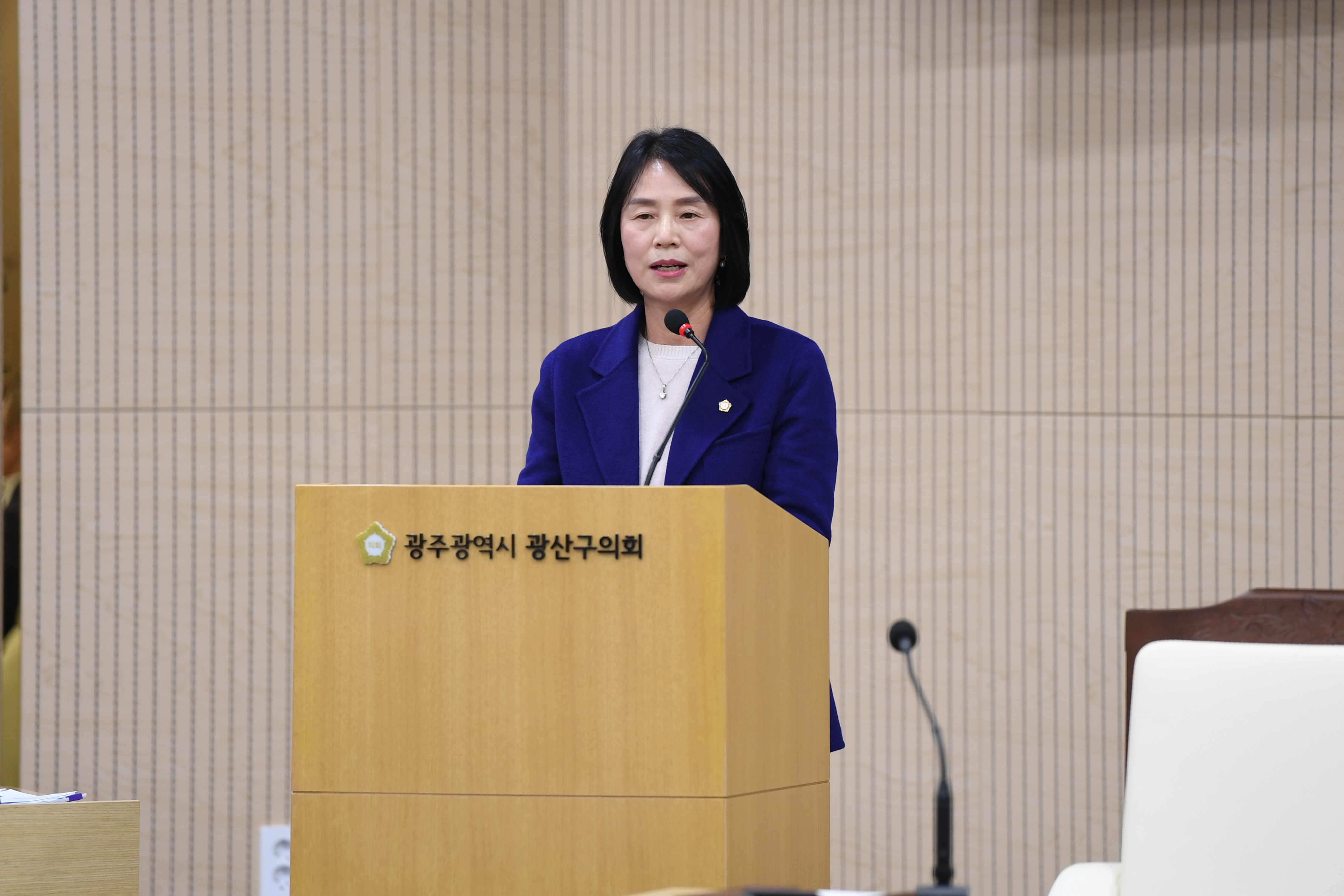 박미옥 광산구의원 “예산 축소 아닌 도서관 정책 지원·발전방안 만들어야” 첨부이미지 : 2-2_제293회 정례회 제3차 본회의 5분발언_박미옥 의원.jpg