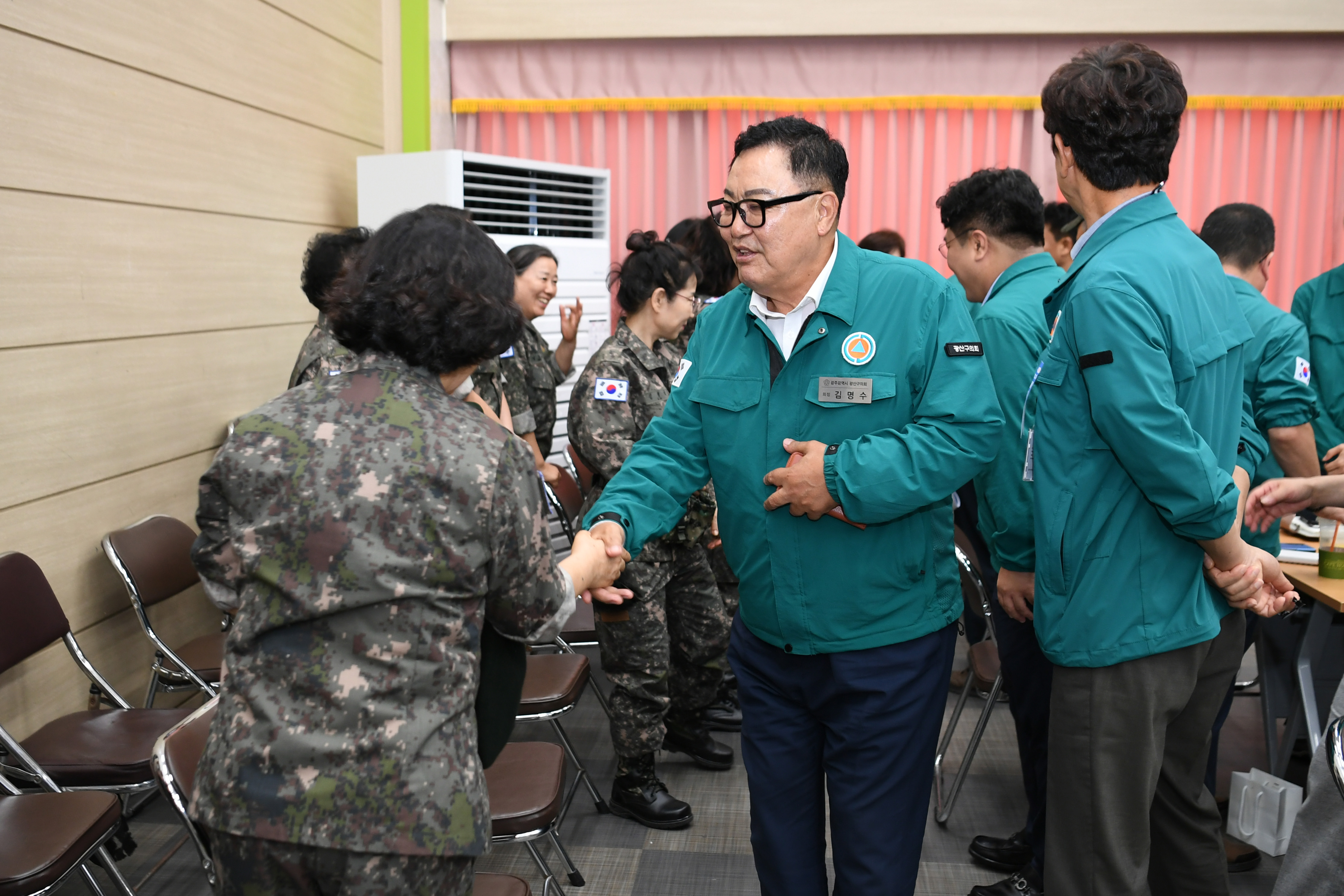 제9대 후반기 의장단 '2024 을지연습' 격려 방문 첨부이미지 : 20240820 후반기 의장단 2024년 을지연습 위문방문 (40).jpg