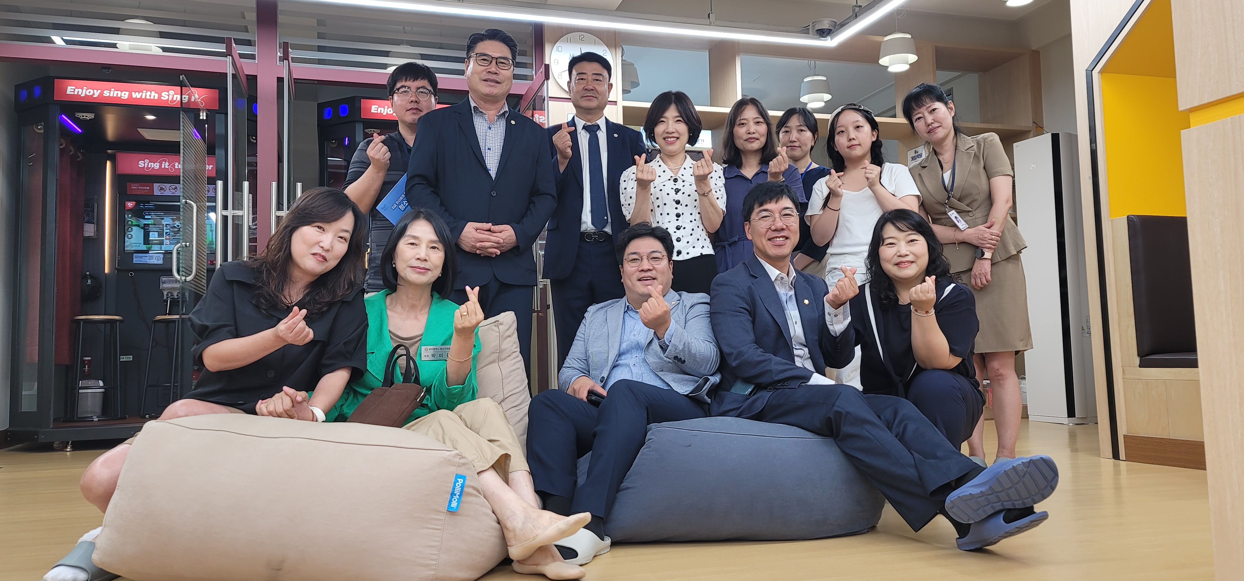 광산구의회 행정자치위원회, 임시회 중 현장활동 실시 첨부이미지 : 20240906 행정자치위원회 현장활동_비아 청소년 자율공간 작당 (1).jpg