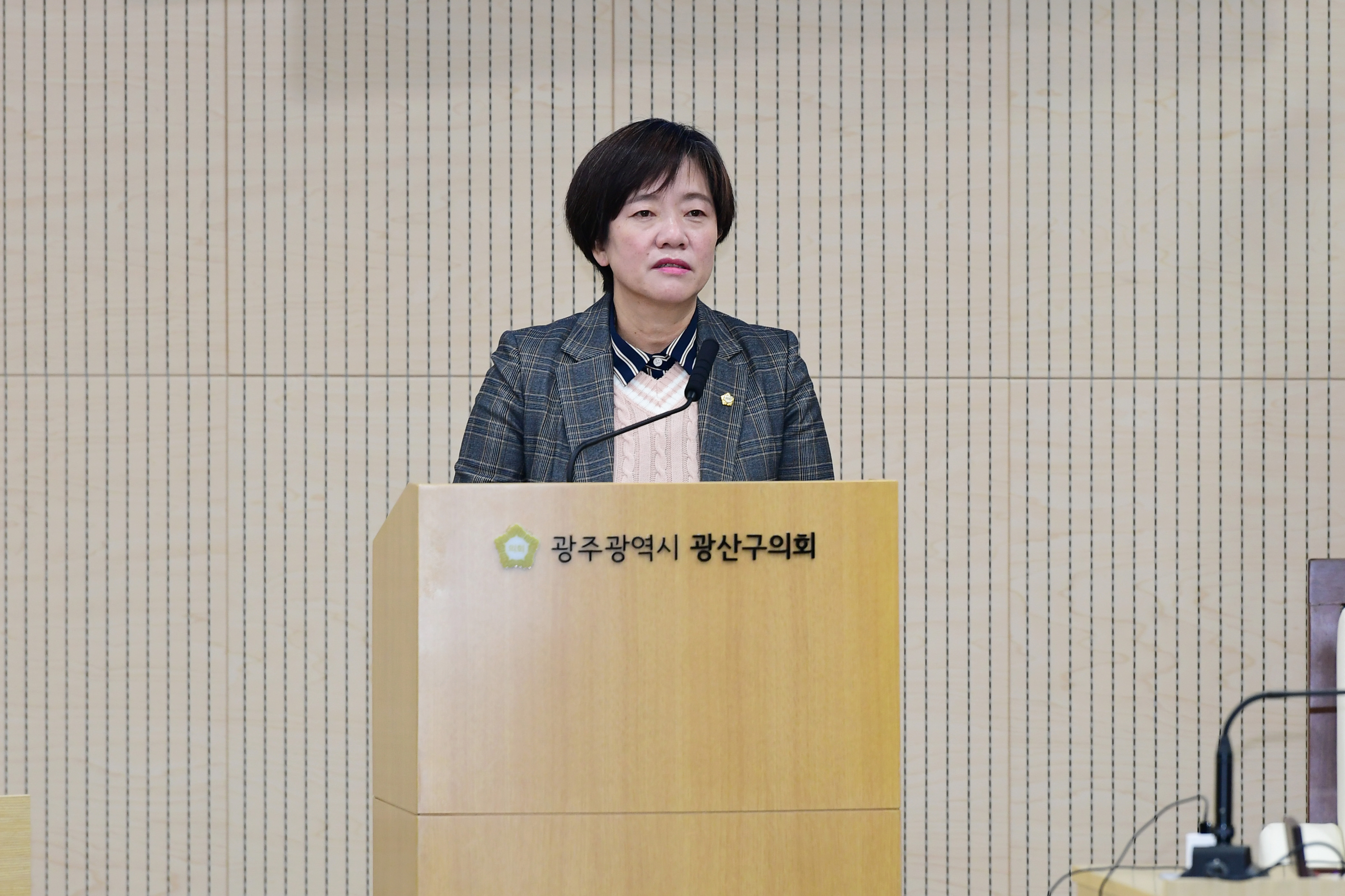 김은정 광산구의원, ‘필수업무 종사자’ 보호 강화 당부 첨부이미지 : 3-1_20231221_김은정 광산구의원, ‘필수업무 종사자’ 보호 강화 당부.jpg