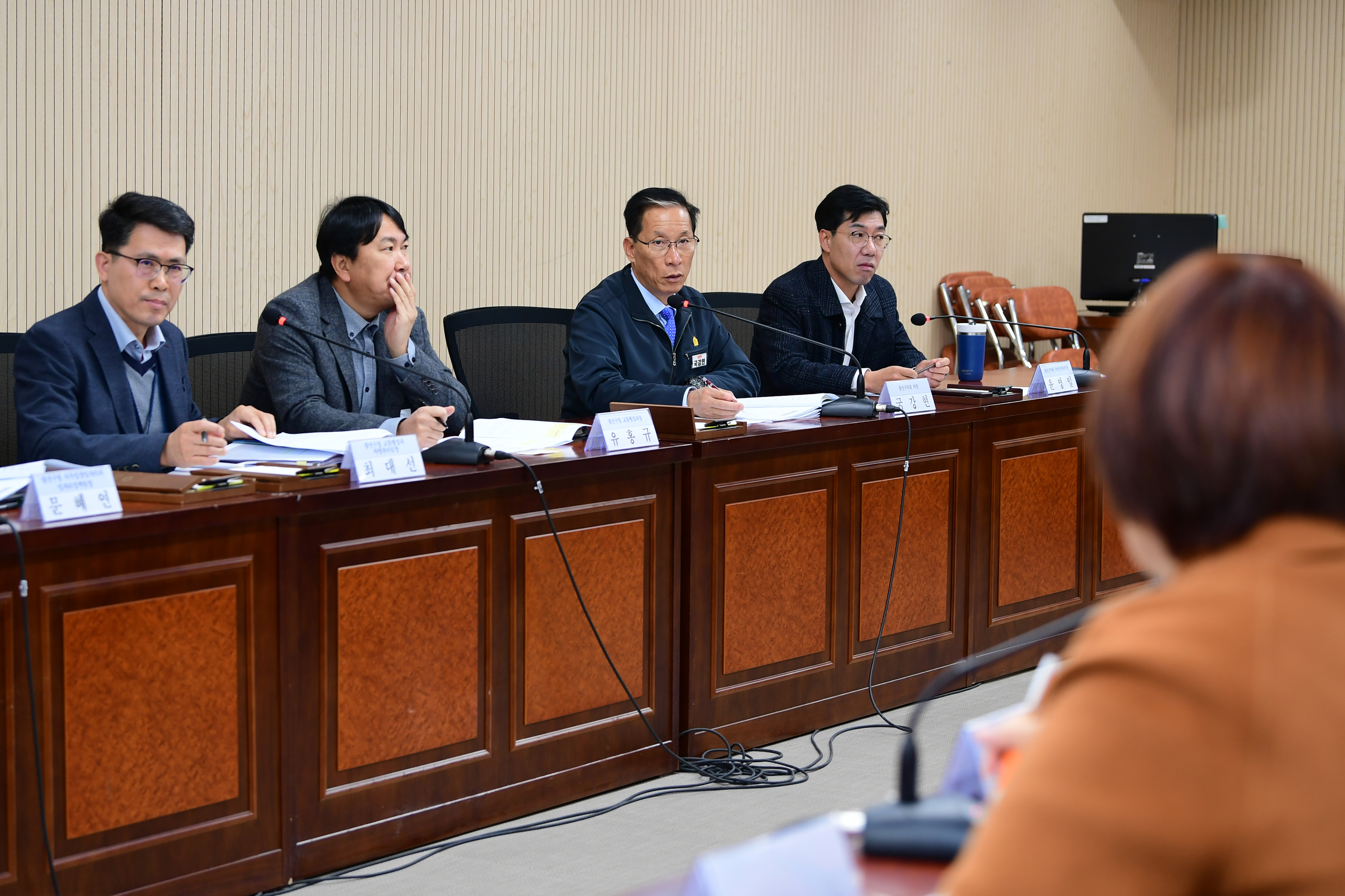 광산구의회, 전기차 시대 ‘자동차관리사업’ 개선 간담회 첨부이미지 : 2-2_20231114_광산구의회, 전기차 시대 ‘자동차관리사업’ 개선 간담회.jpg