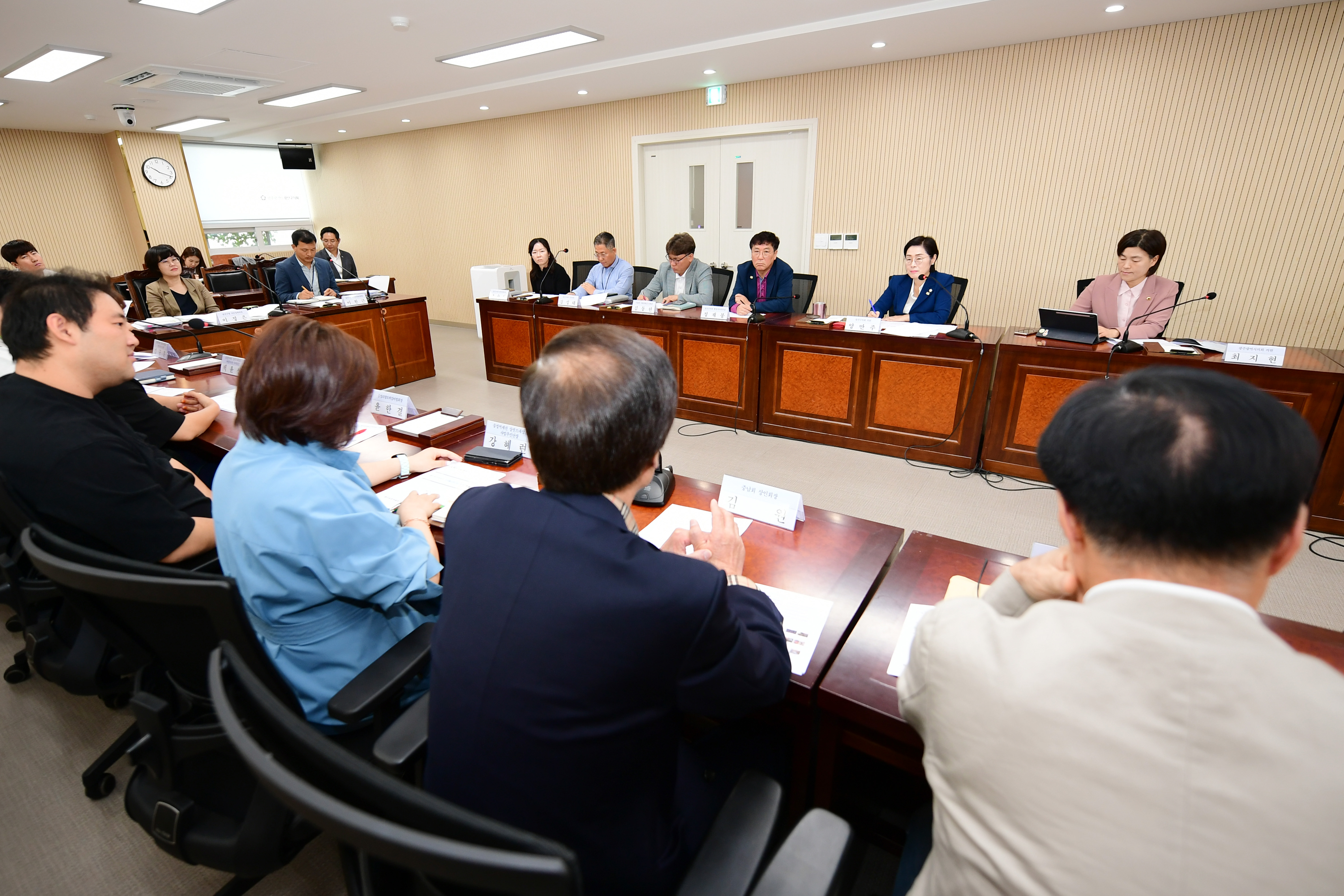 광산구의회, ‘송정역세권 상권르네상스’ 활성화 위해 머리 맞대 첨부이미지 : 2-2_20231004_광산구의회, '송정역세권 상권르네상스' 활성화 위해 머리 맞대.jpg