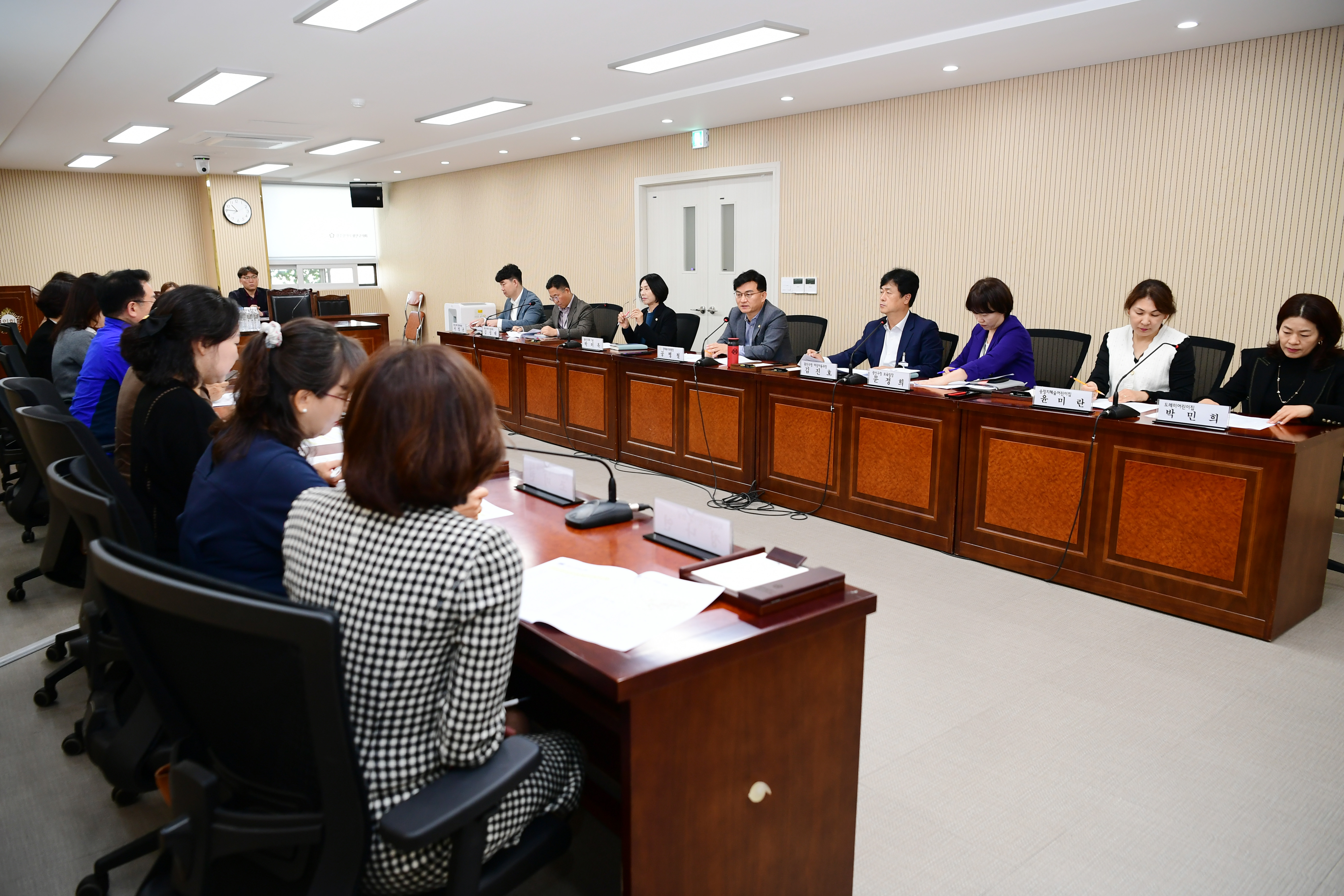 광산구의회, ‘어린이집 보육환경 개선’ 정책 간담회 첨부이미지 : 2-2_20231030_광산구의회, ‘어린이집 보육환경 개선’ 정책 간담회.jpg