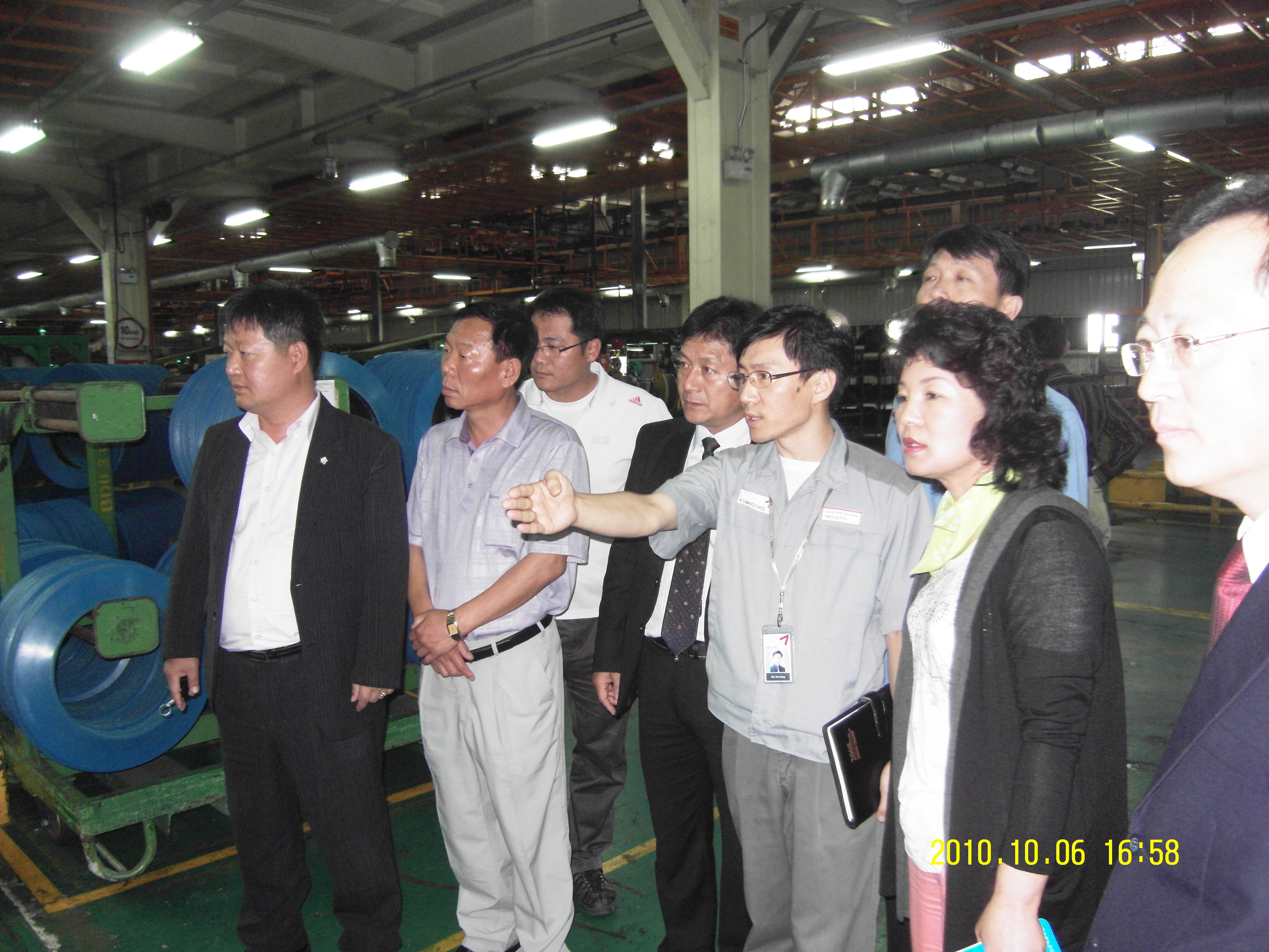 베트남호치민 미폭공단내 금호타이어 현지공장 방문 첨부이미지 : 228_1288859256.JPG