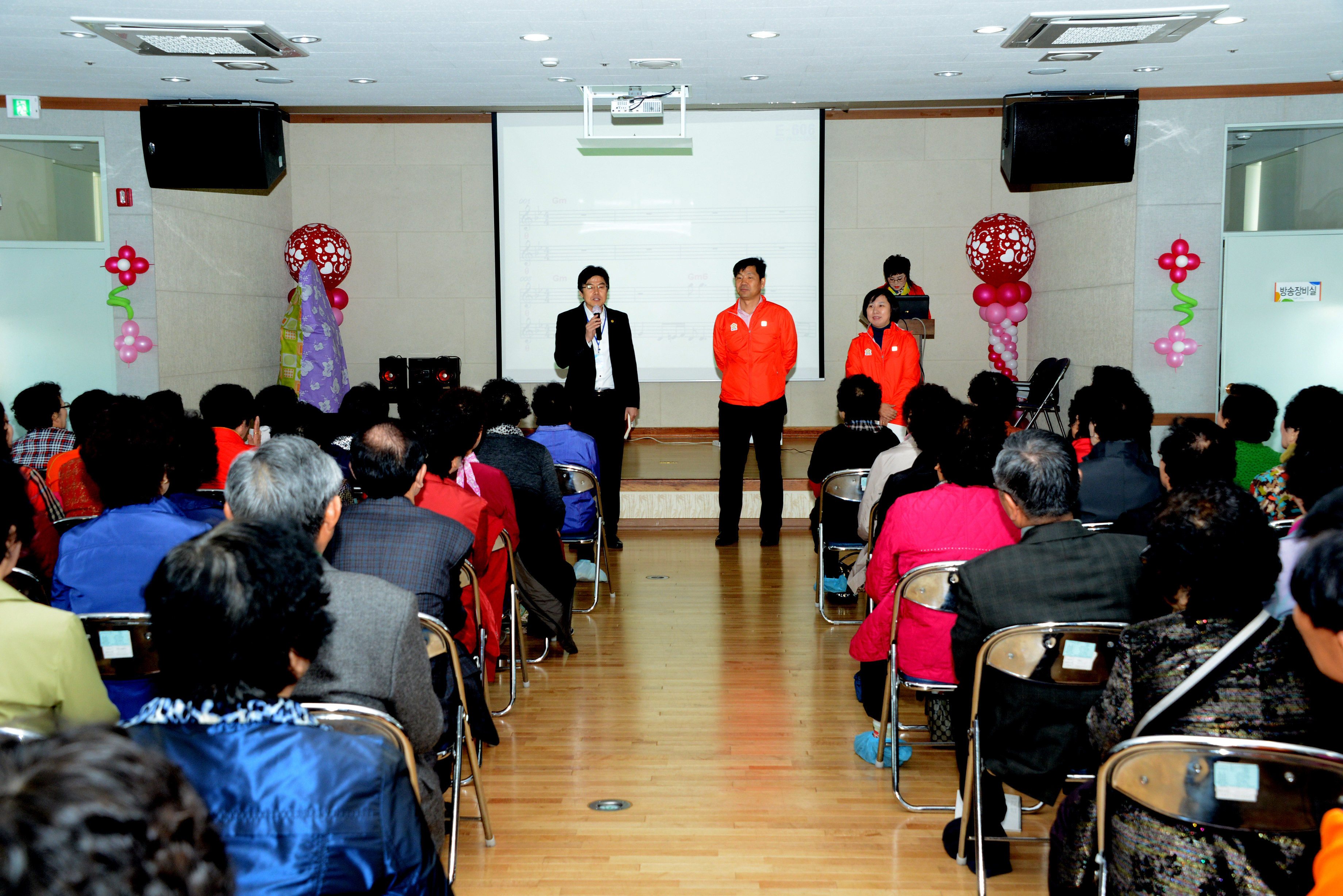 행복나루노인복지관방문 첨부이미지 : 416_14289904290.JPG