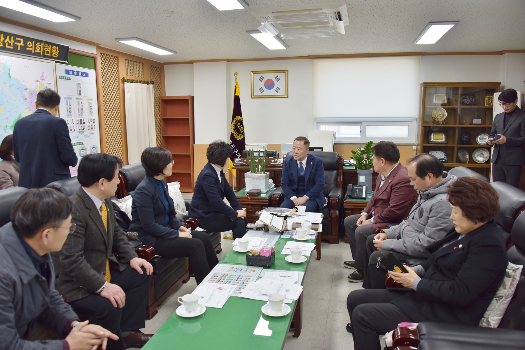 종로구의회, 광산구의회 방문 및 간담회 첨부이미지 : 0000000001_20181227120048_2.jpg